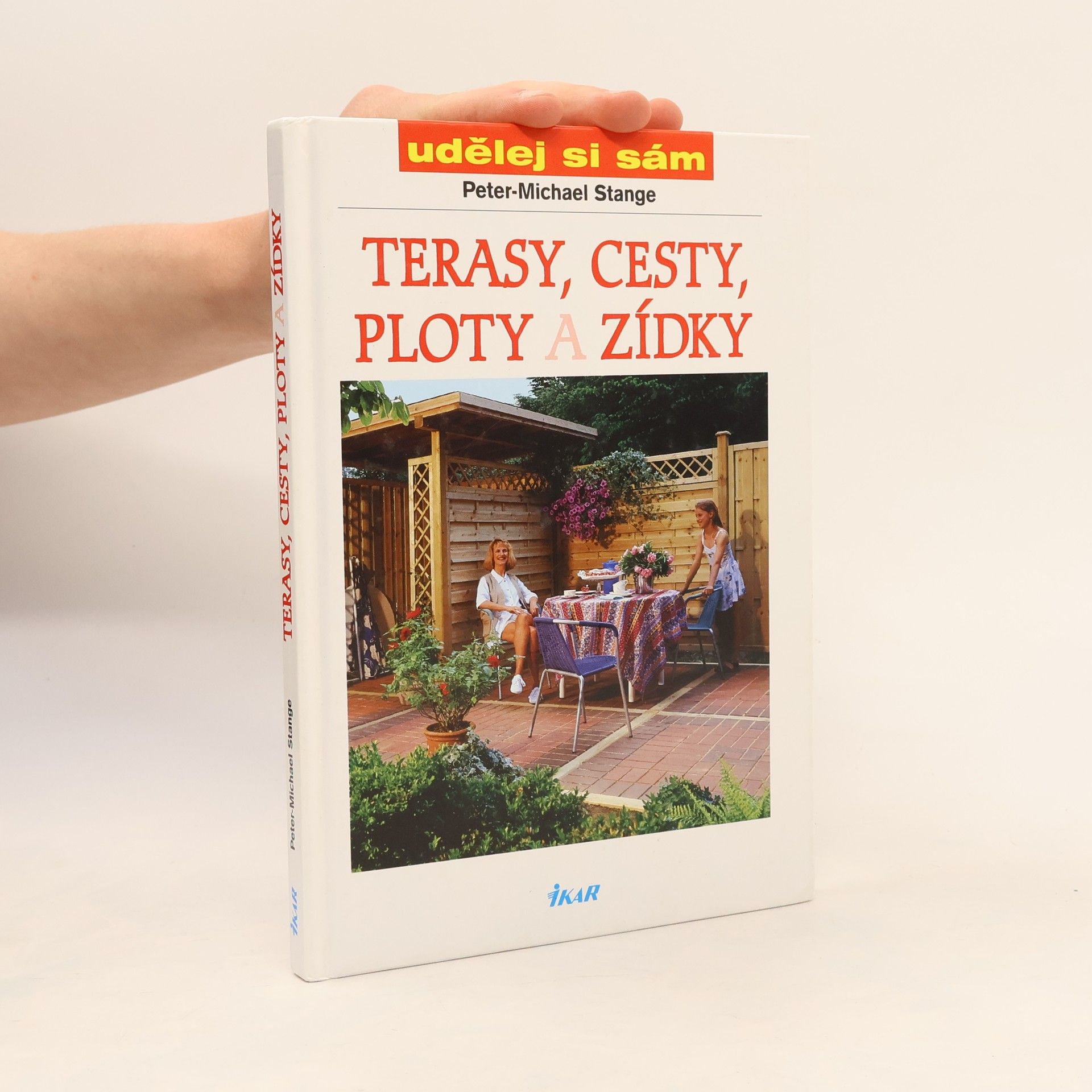 Peter Michael Stange Terasy, cesty, ploty a zídky