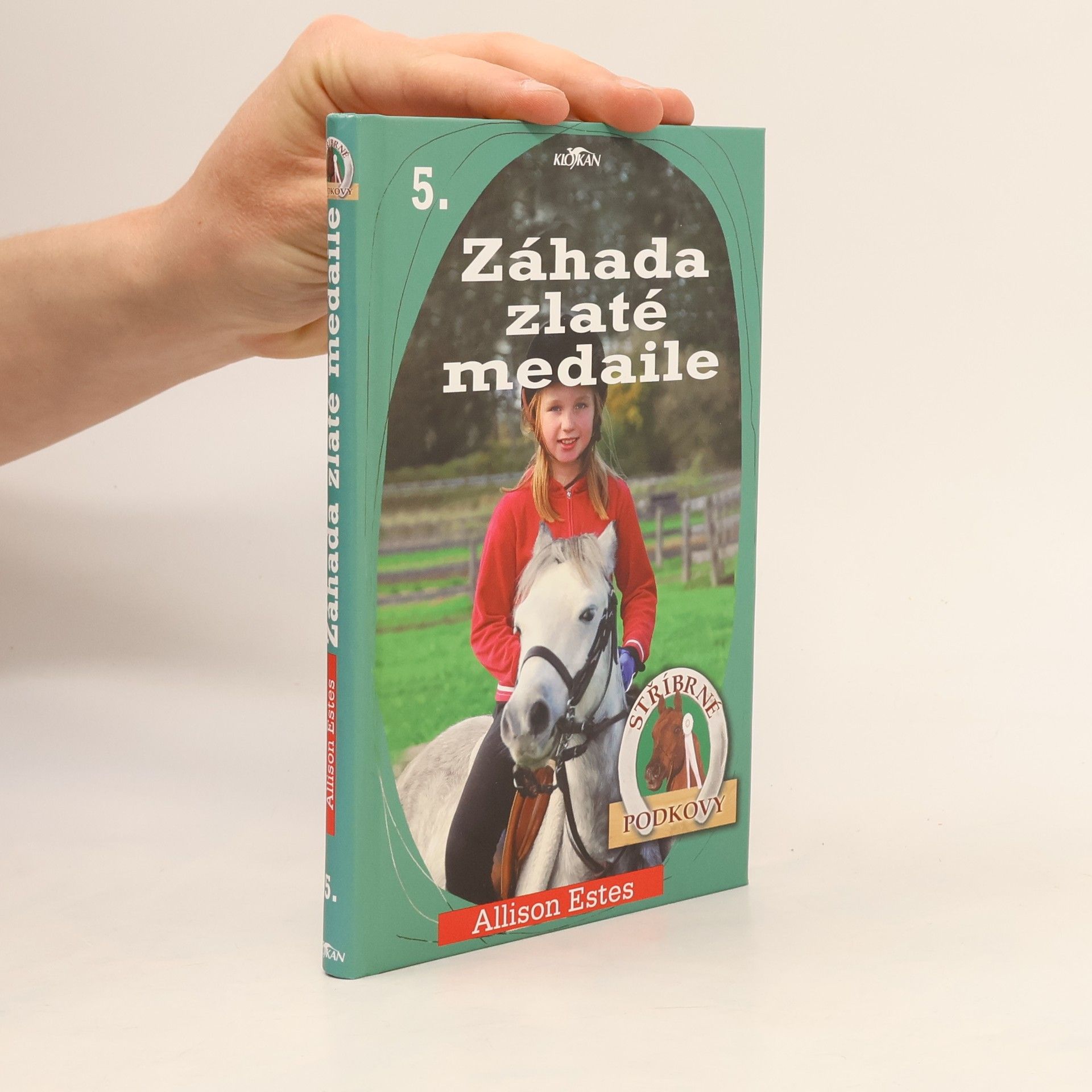 Stříbrné podkovy. 5, Záhada zlaté medaile