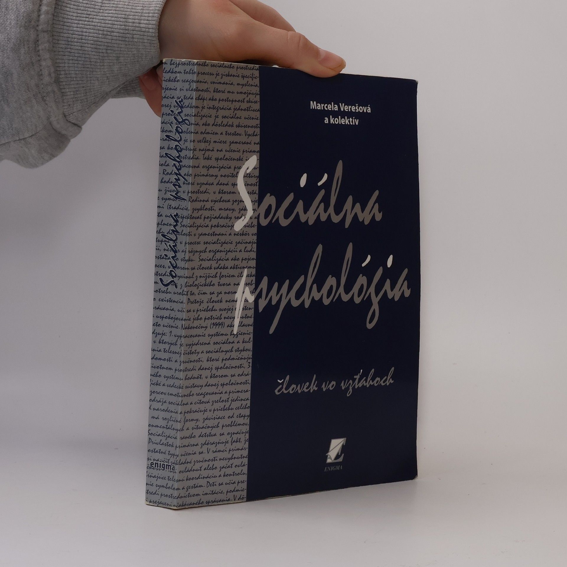 Marcela Verešová Sociálna psychológia : človek vo vzťahoch