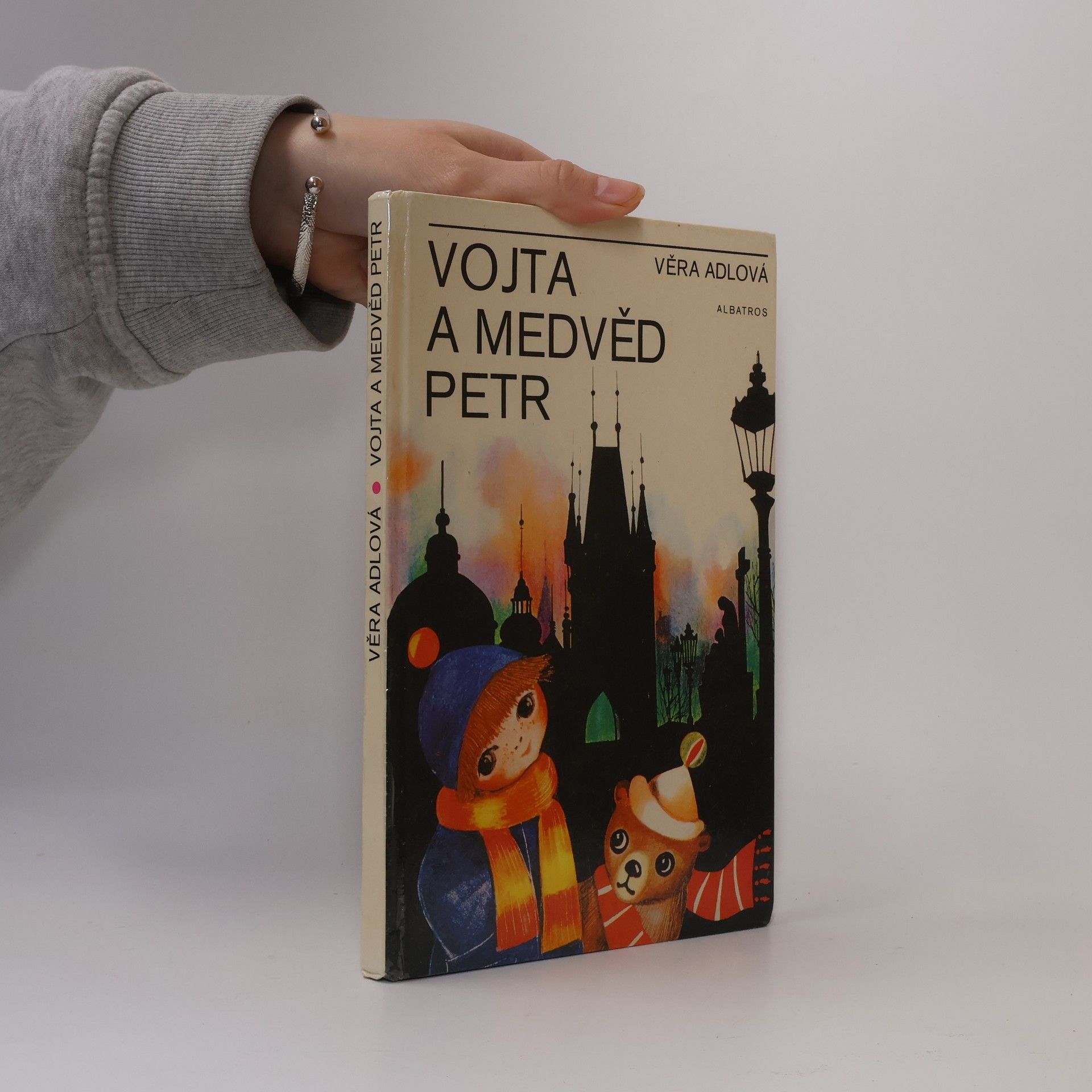 Adlová Věra Vojta a medvěd Petr