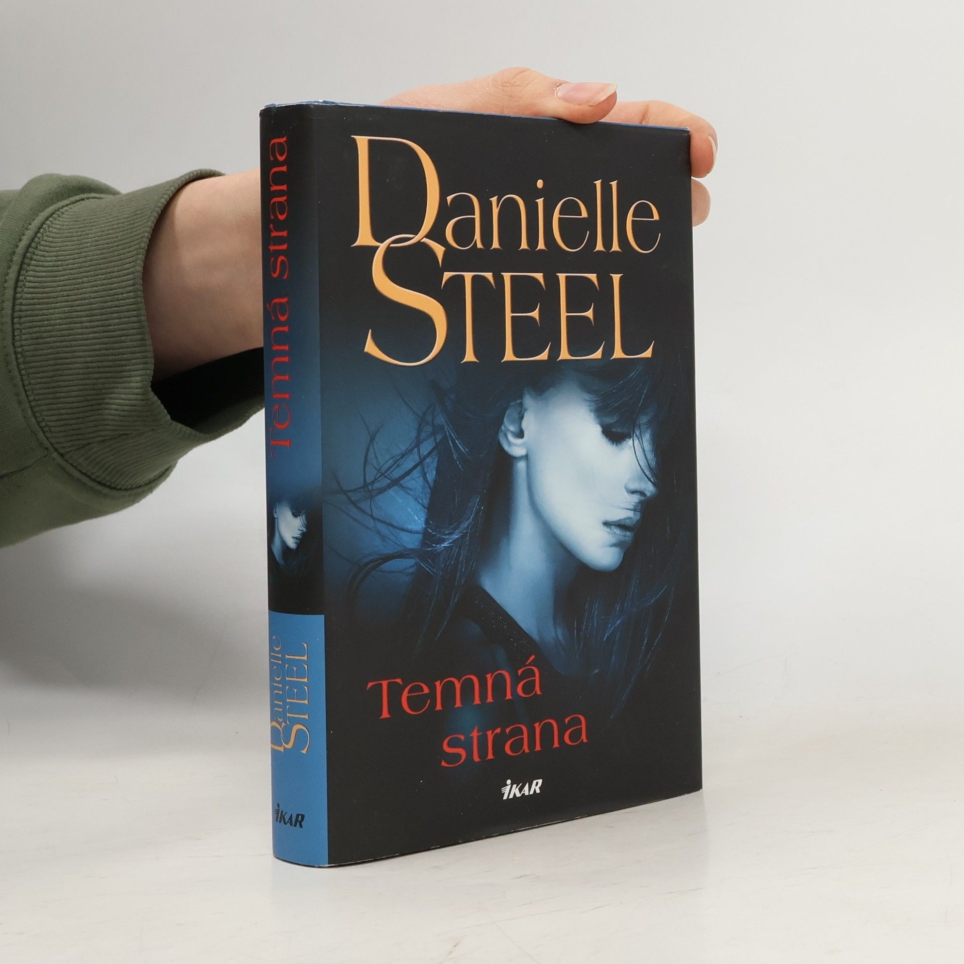 Danielle Steel Temná strana