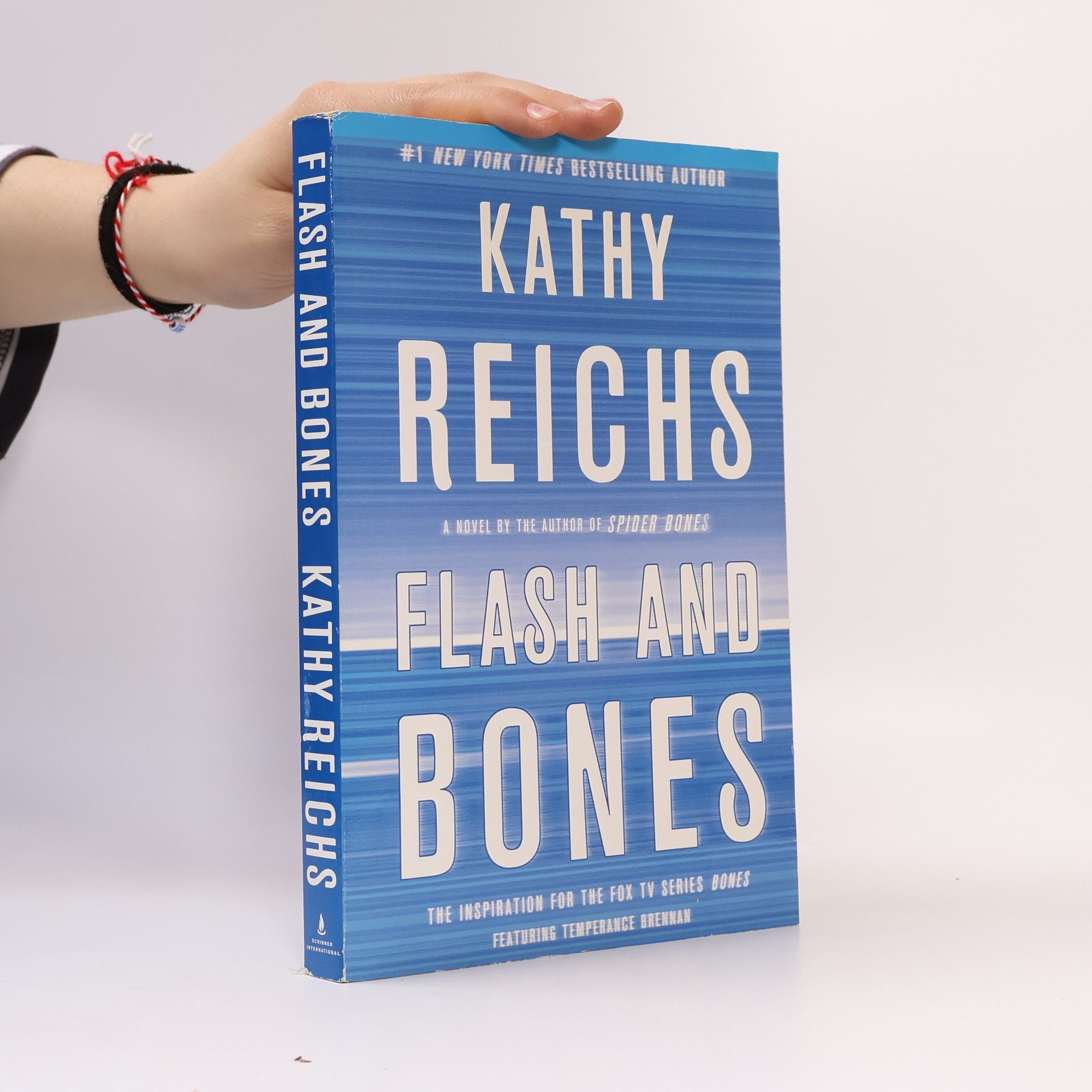 Kathy Reichs Flash and Bones