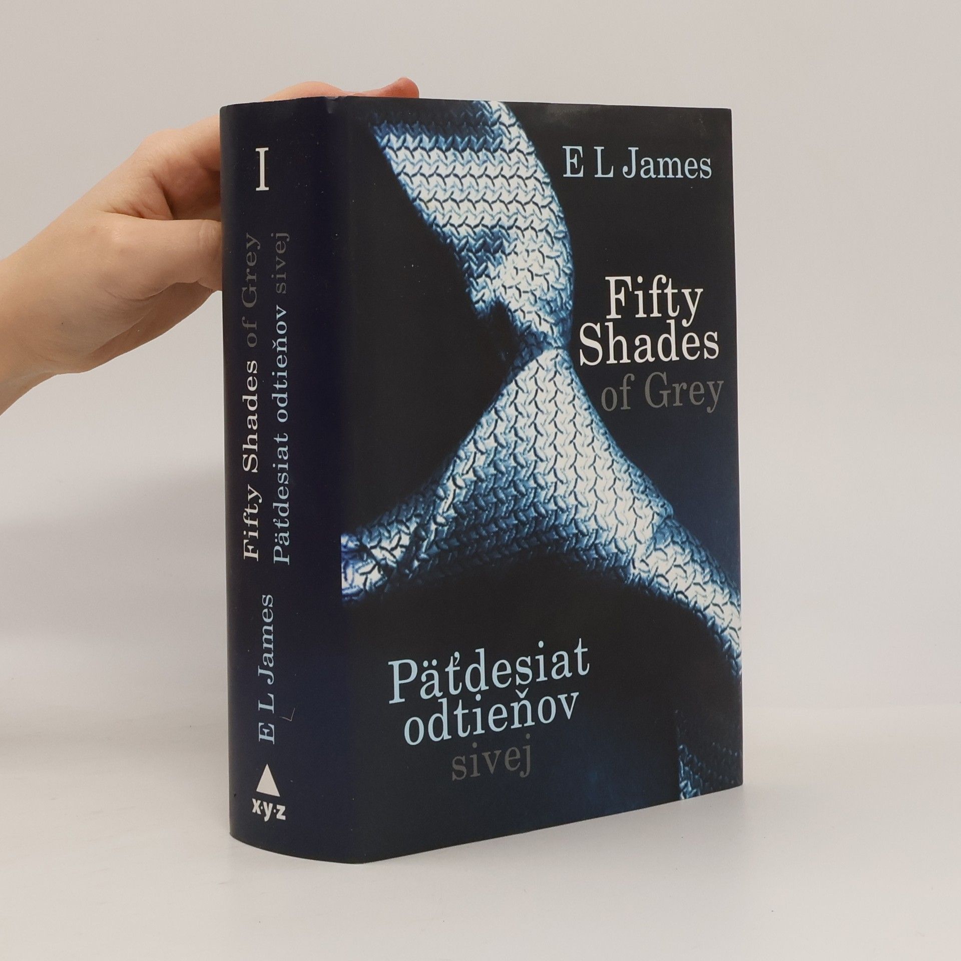 Päťdesiat odtieňov sivej