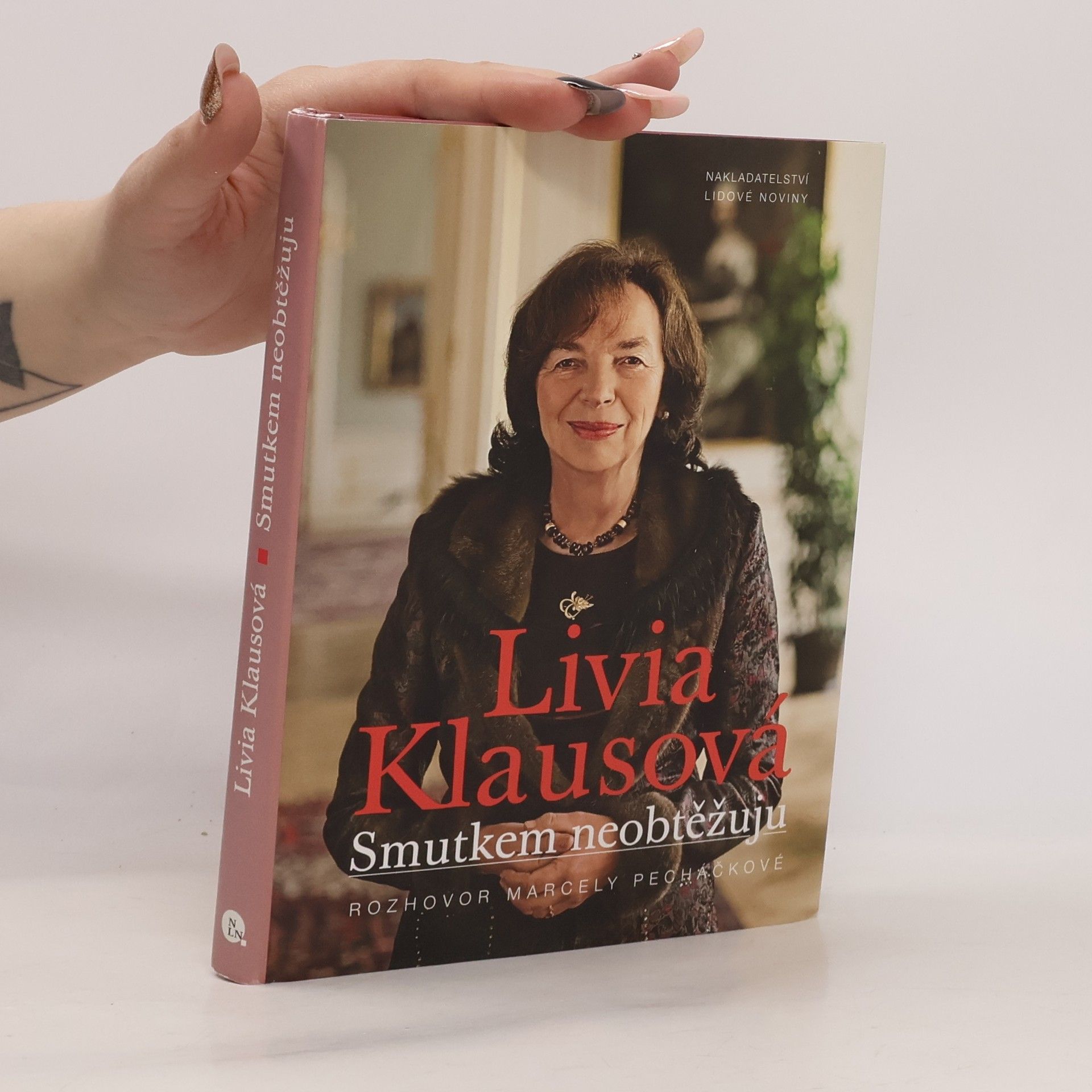 Marcela Pecháčková Smutkem neobtěžuju. Rozhovor Marcely Pecháčkové