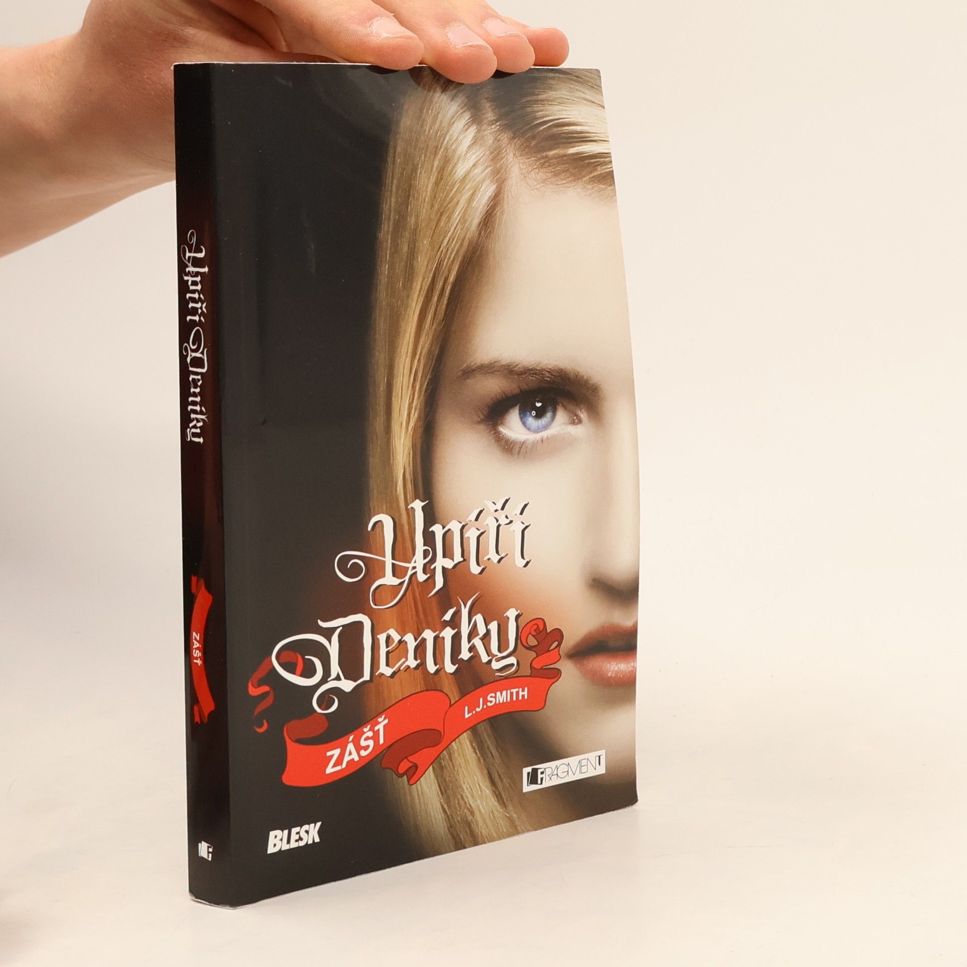 Lisa J. Smith Upíří deníky. Zášť.