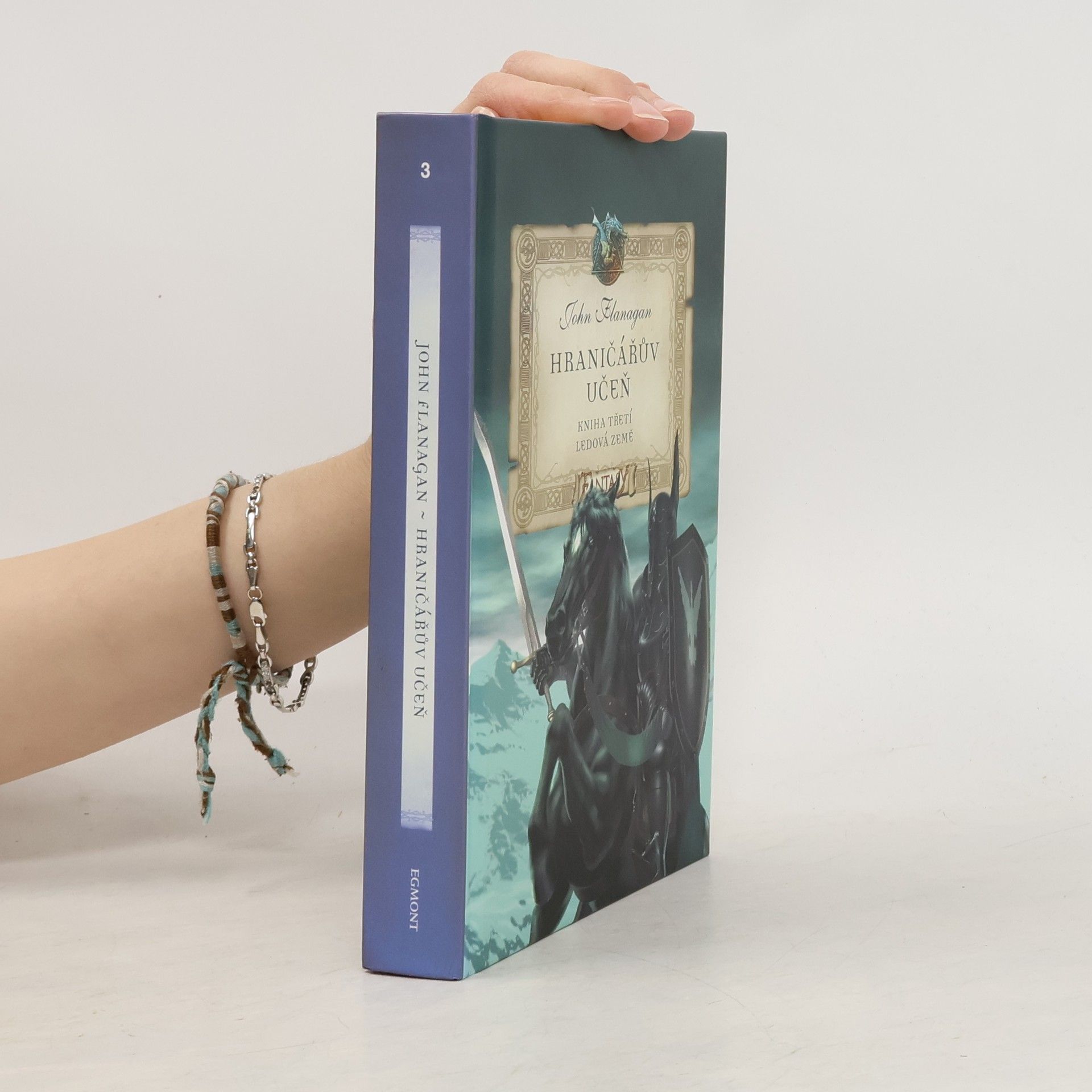 John Flanagan Hraničářův učeň. Ledová země