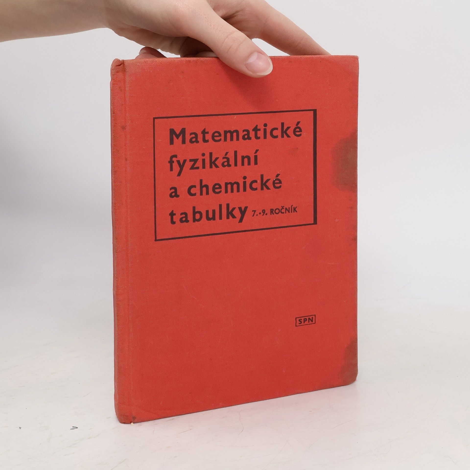 Autorenkollektiv Matematické, fyzikální a chemické tabulky pro sedmý až devátý ročník