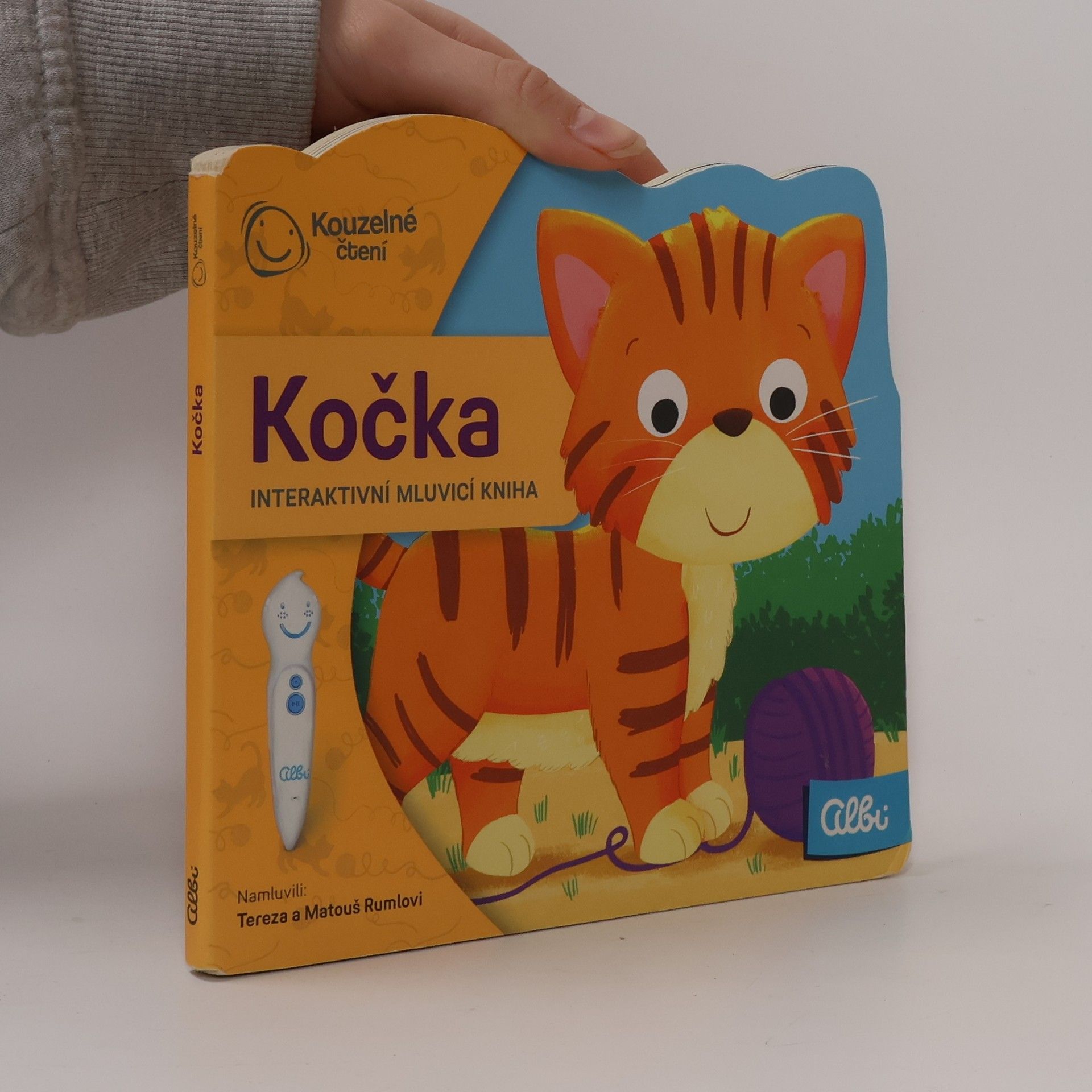 Lucie Krystlíková Kočka : interaktivní mluvicí kniha