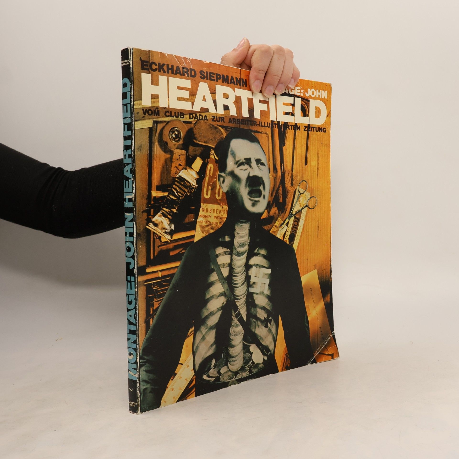 Eckhard Siepmann Montage. John Heartfield