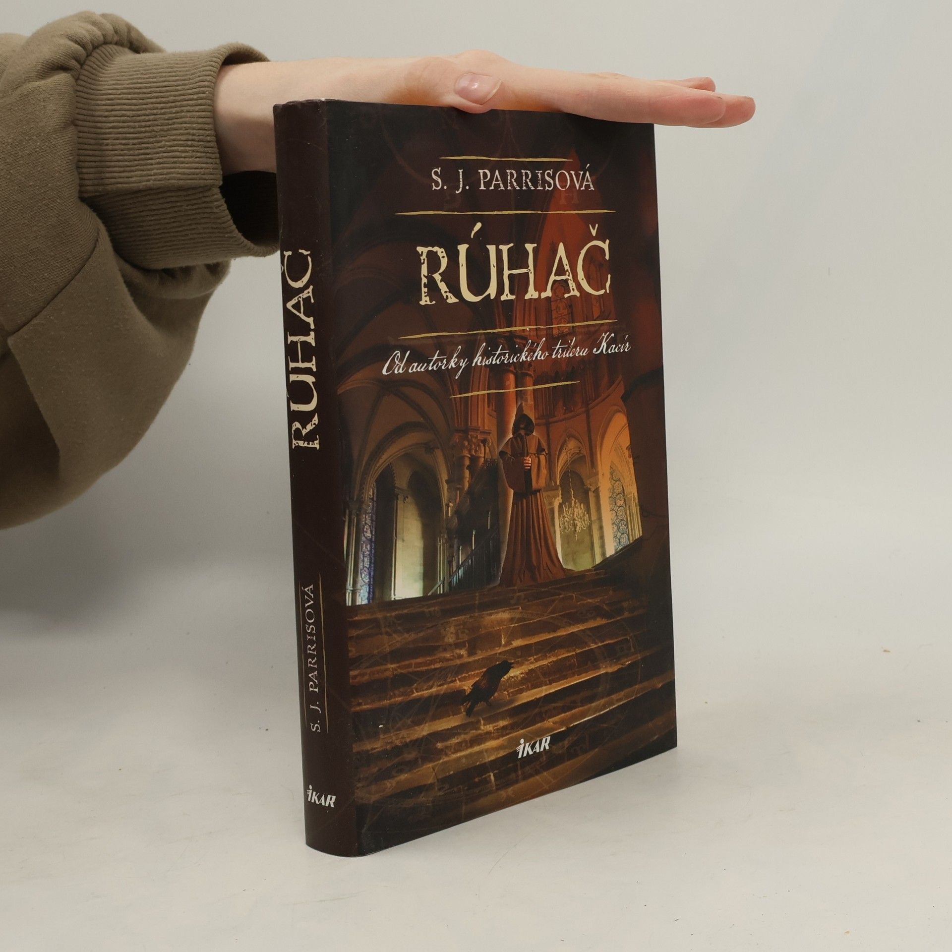 S. J. Parris Rúhač