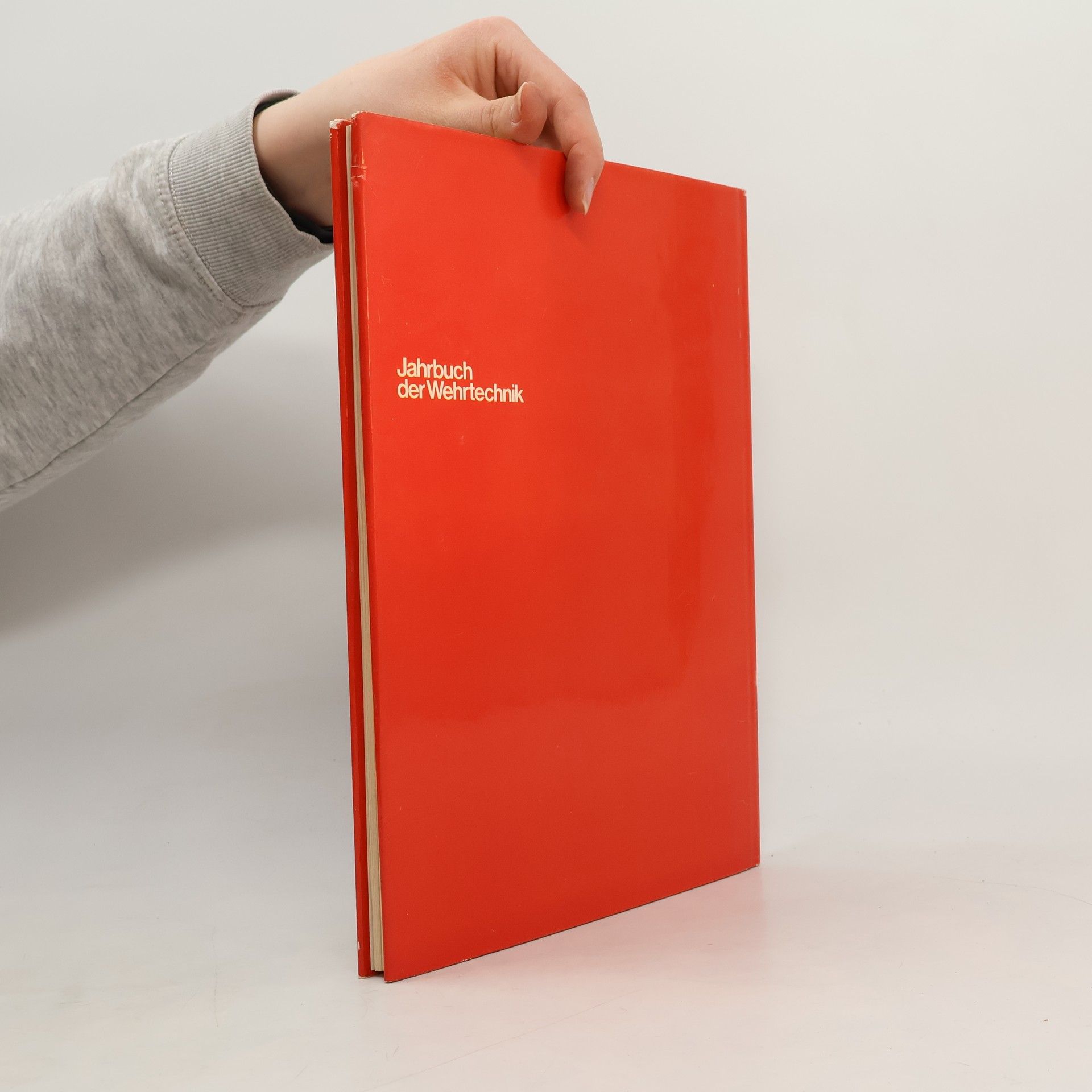 Jahrbuch der Wehrtechnik - 1976/77.