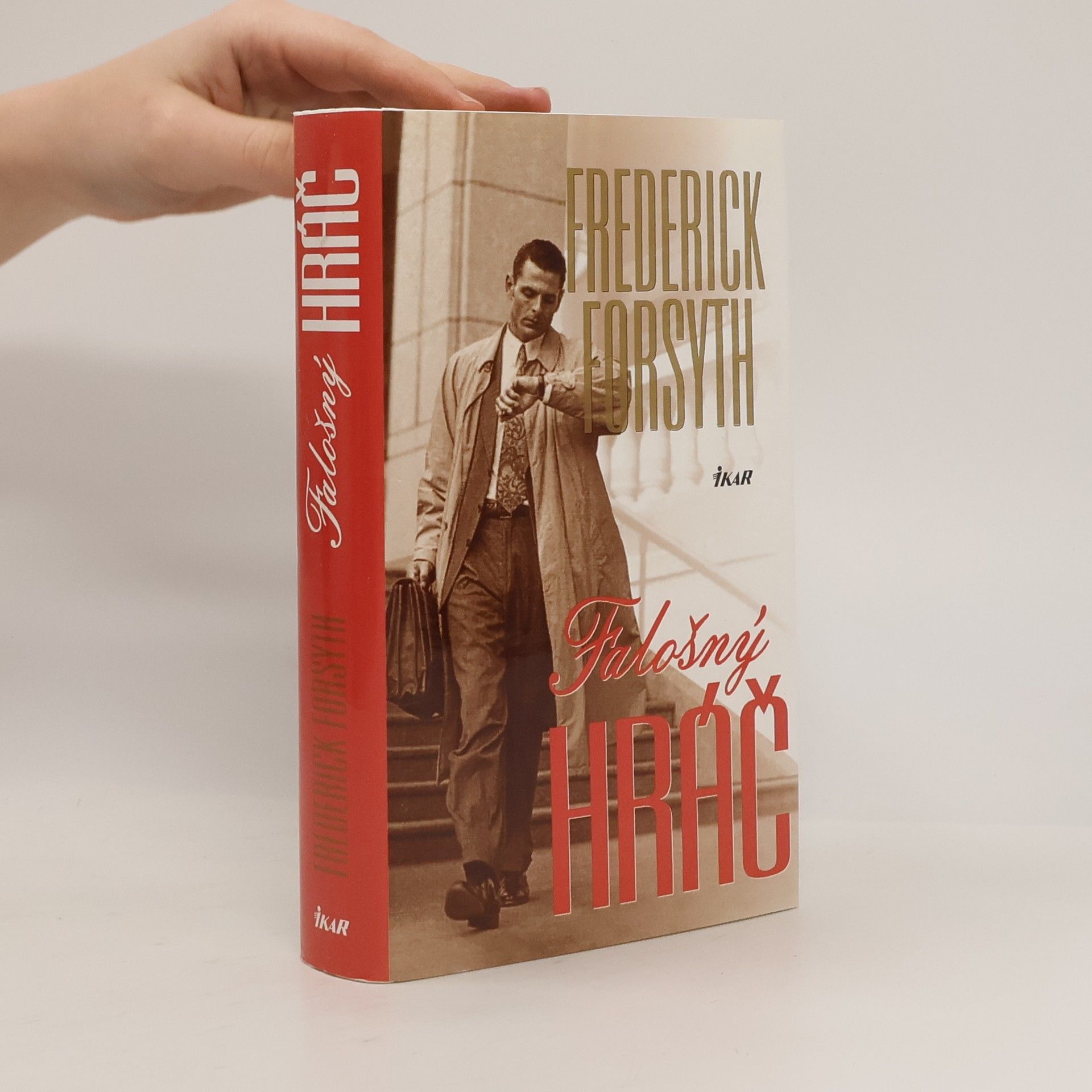 Frederick Forsyth Falošný hráč