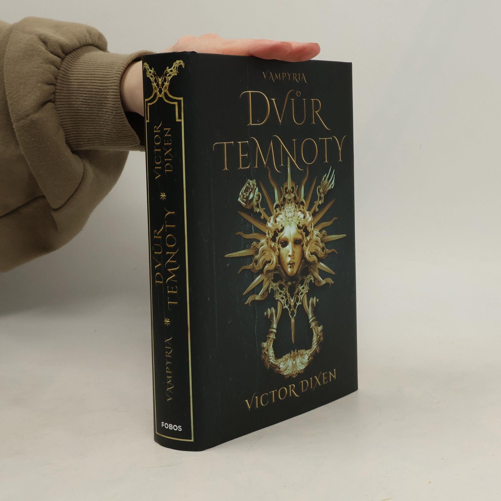 Victor Dixen Vampyria. Dvůr temnoty