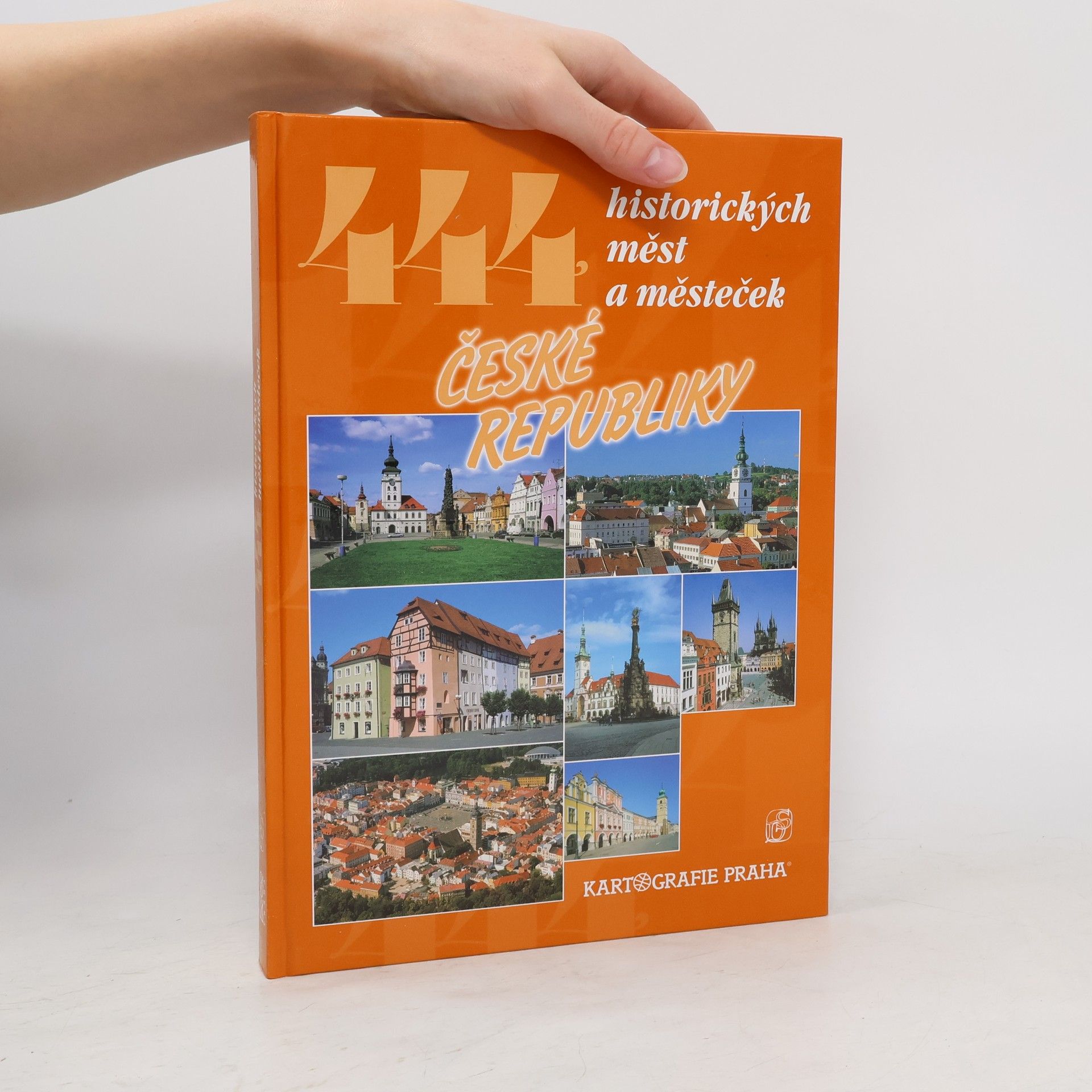 Petr David 444 historických měst a městeček České republiky