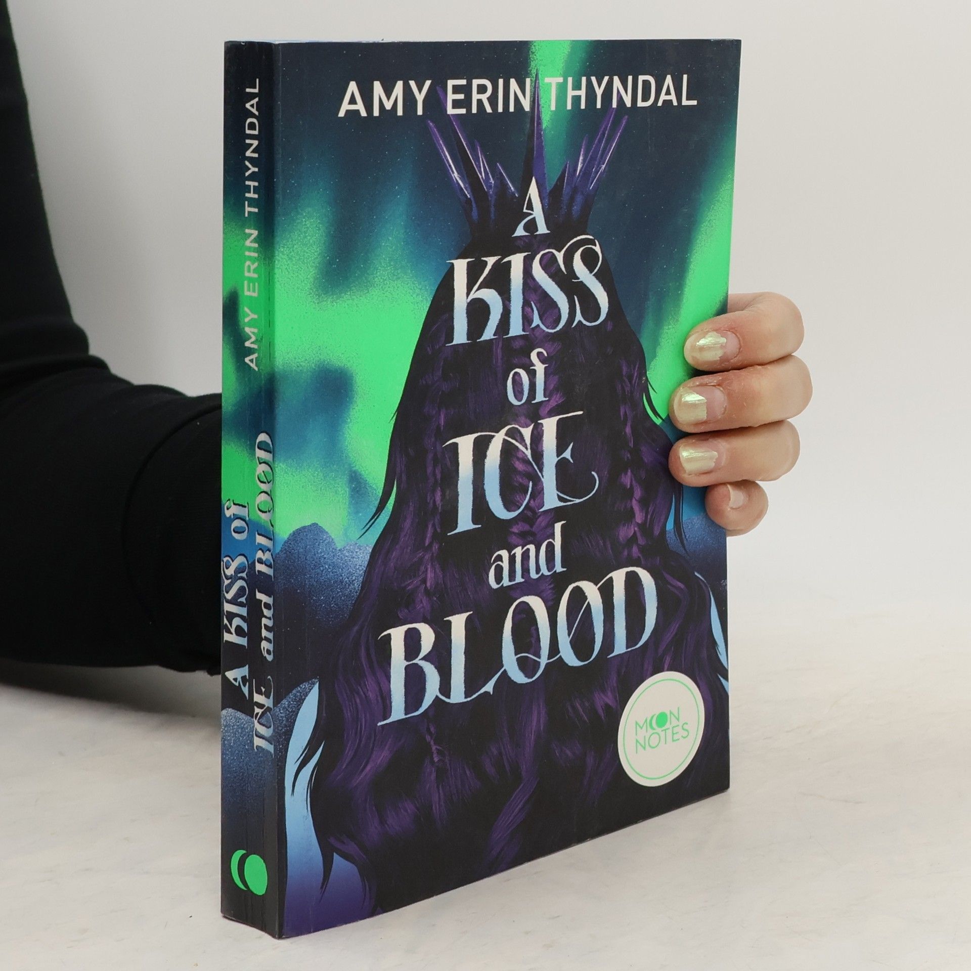 Amy Erin Thyndal A Kiss of Ice and Blood