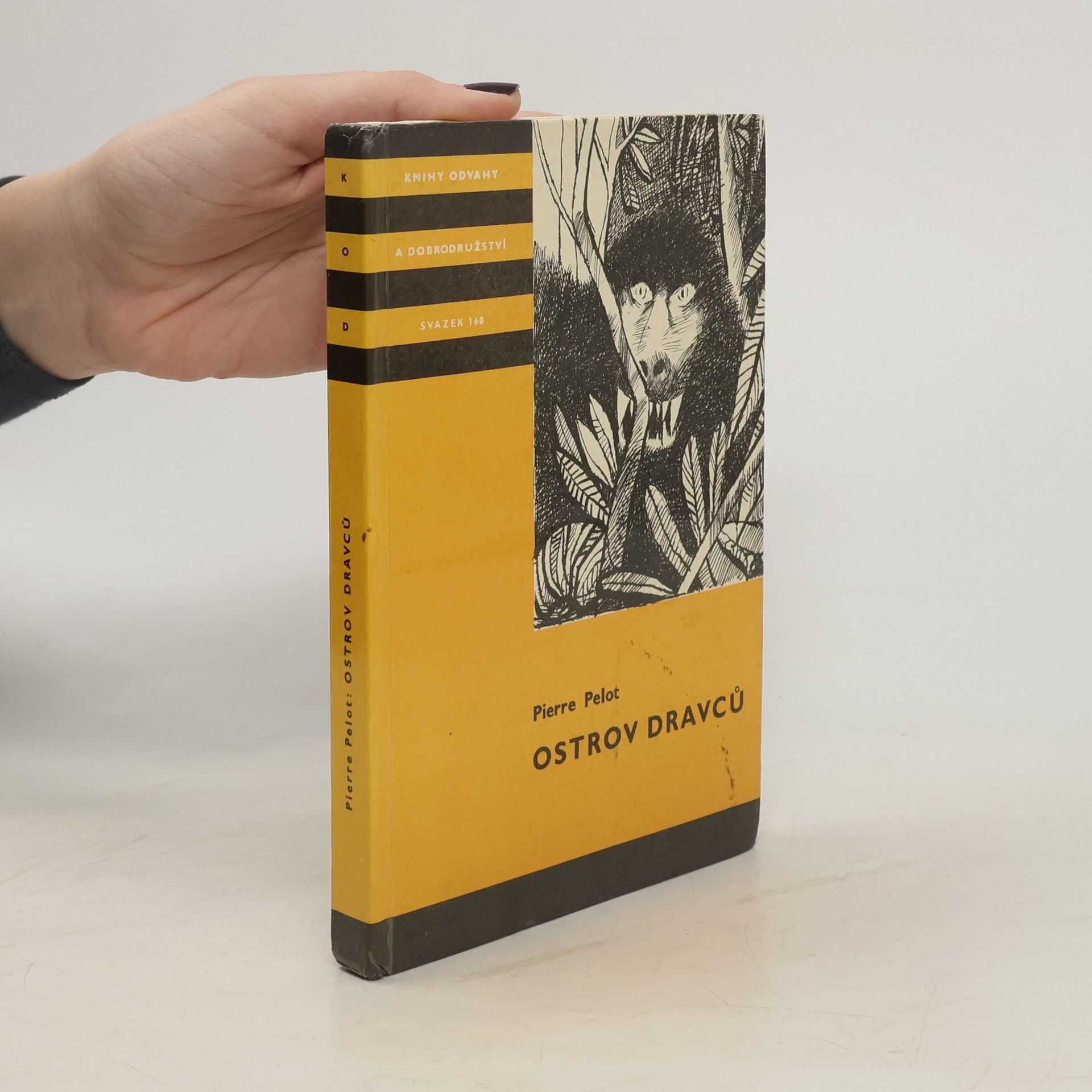 Pierre Pelot Ostrov dravců