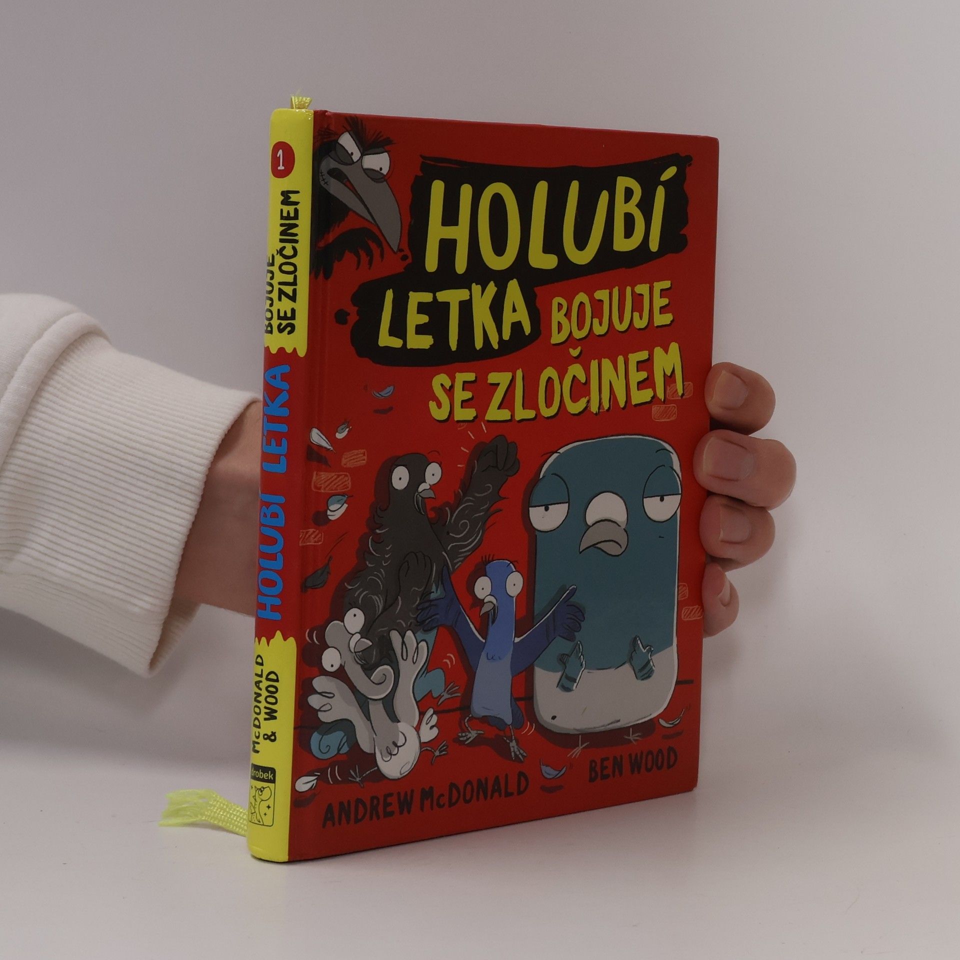 Andrew McDonald Holubí letka bojuje se zločinem