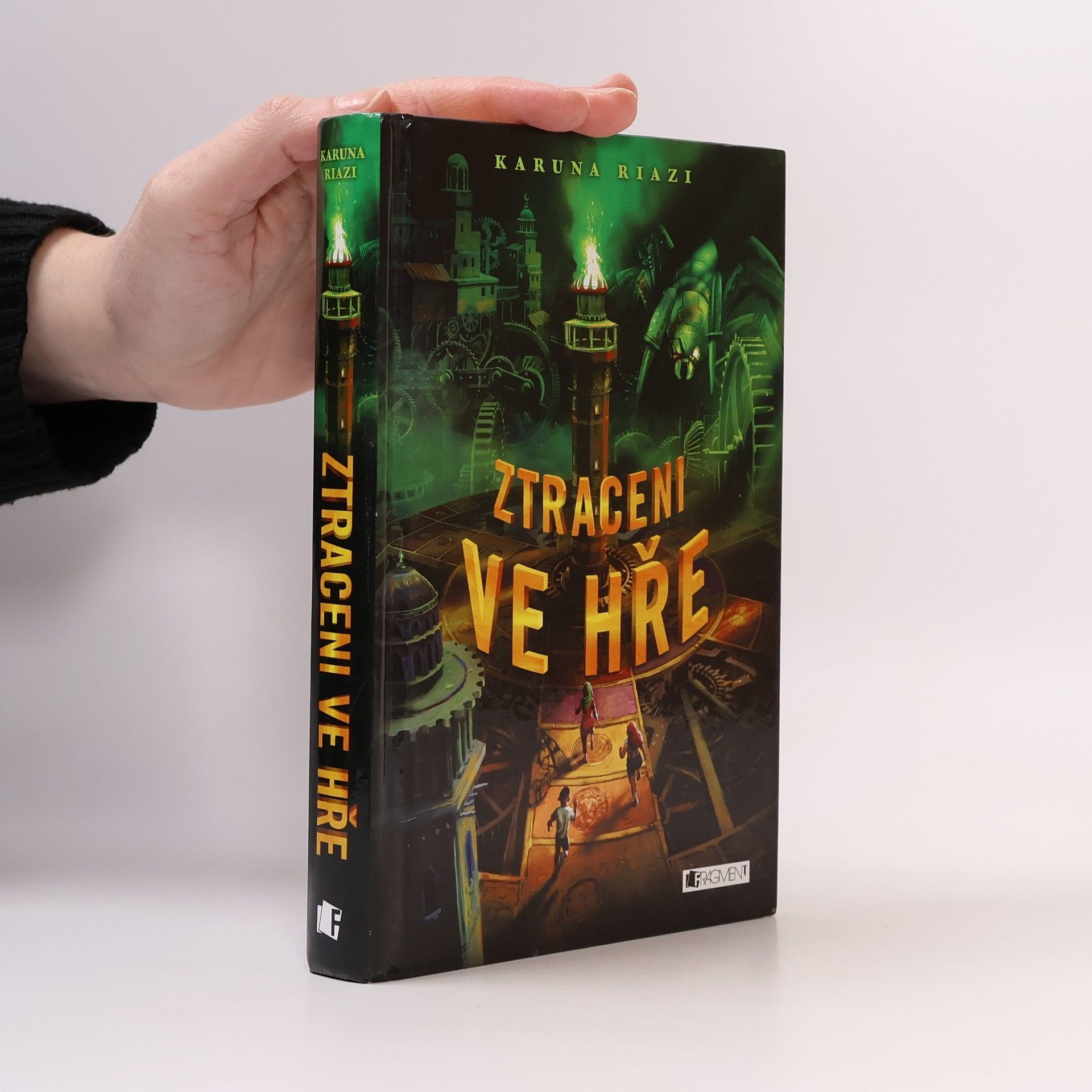 Karuna Riazi Ztraceni ve hře