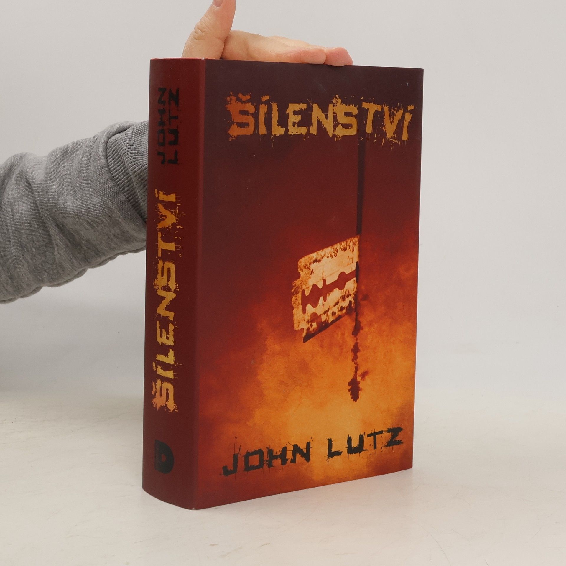 John Lutz Šílenství