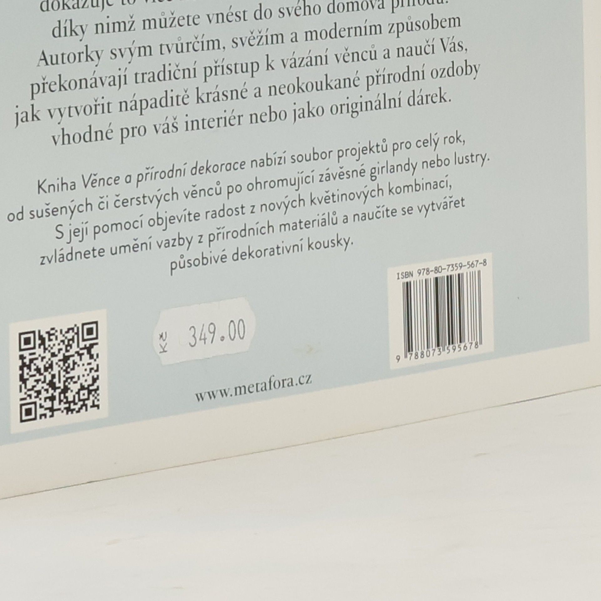 Katie Smyth Věnce a přírodní dekorace