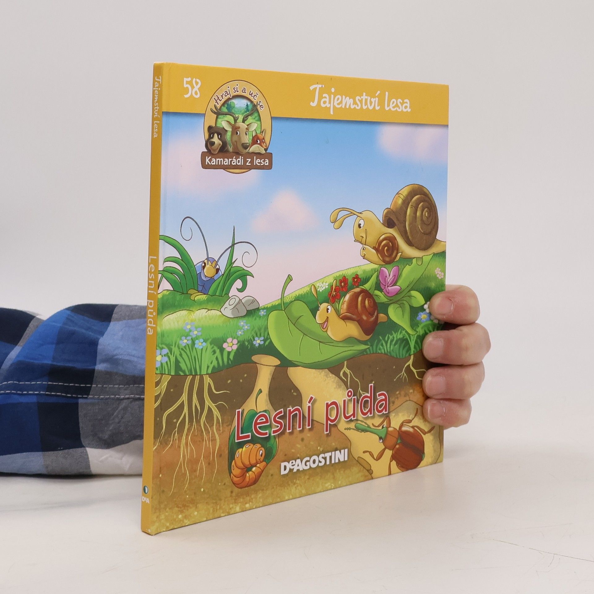 Kolektiv autorů Tajemství lesa 58. Lesní půda