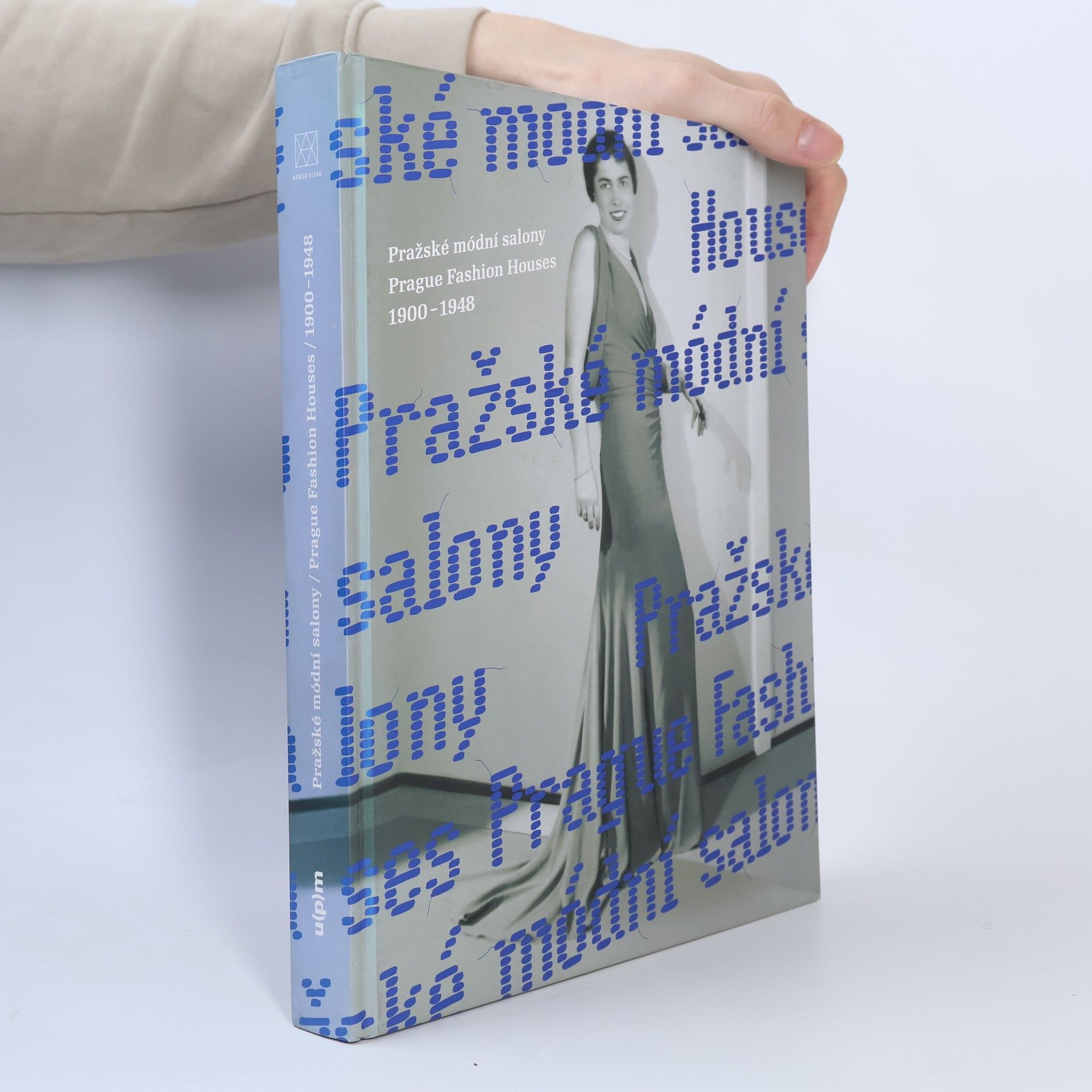 Collectif d'auteurs Pražské módní salony 1900-1948