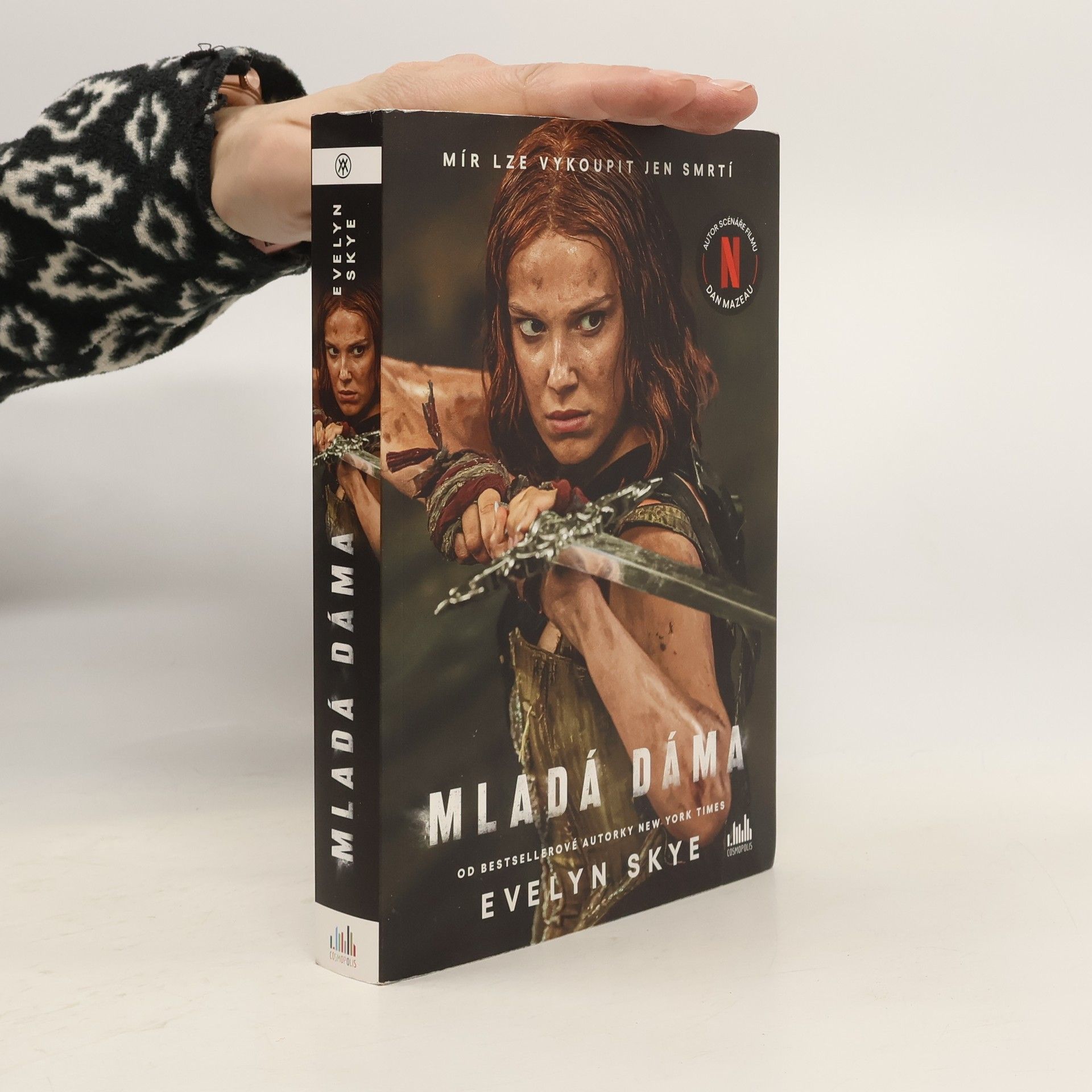 Skye Evelyn Mladá dáma