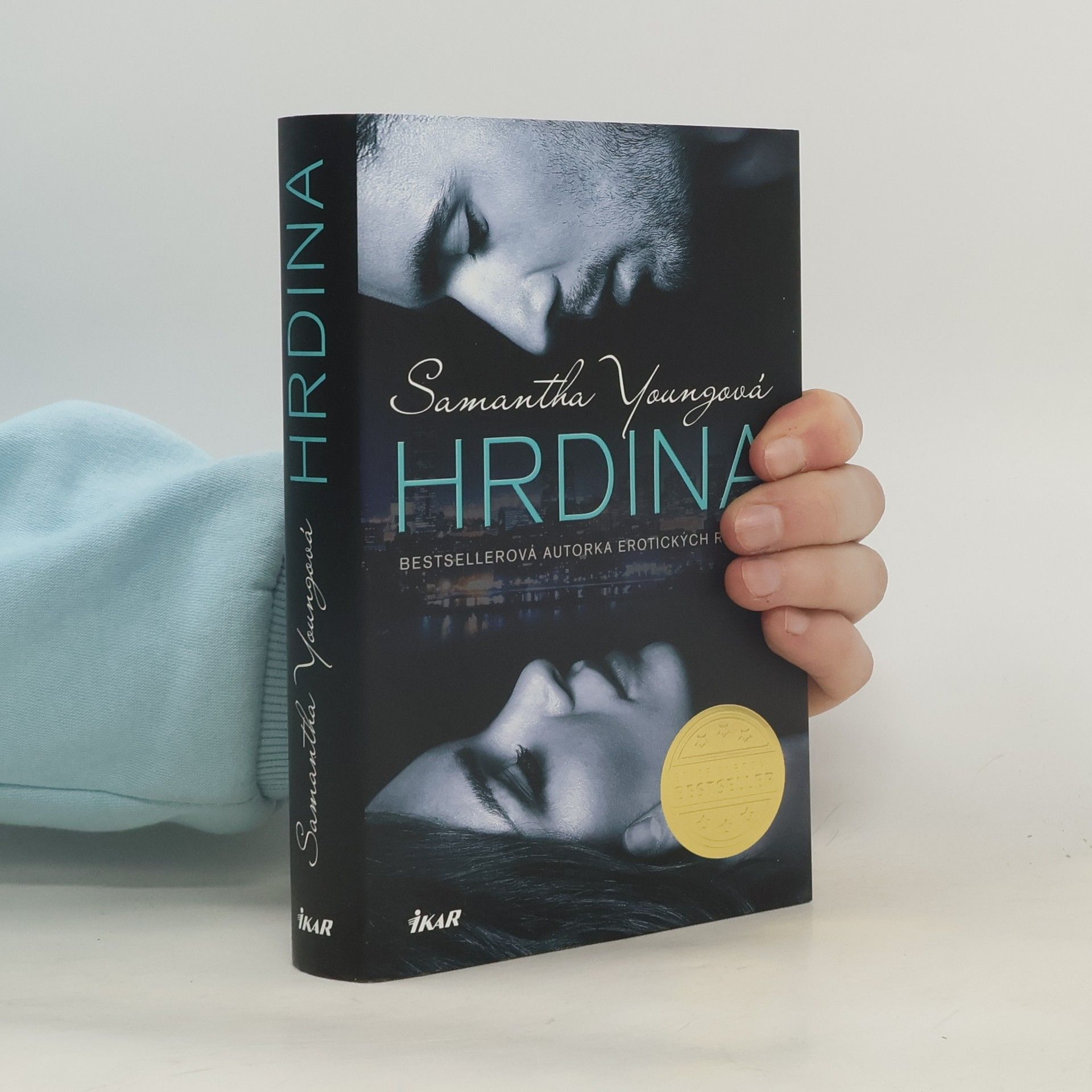 Samantha Young Hrdina