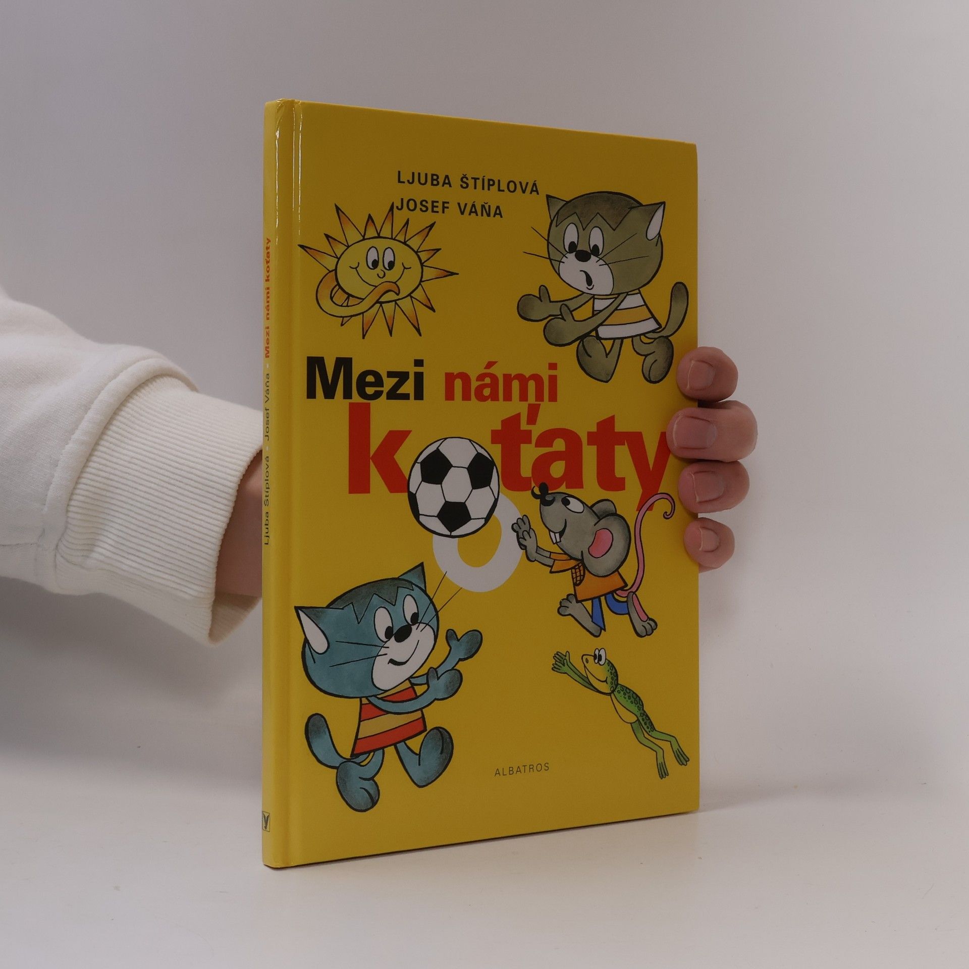 Ljuba Štíplová Mezi námi koťaty