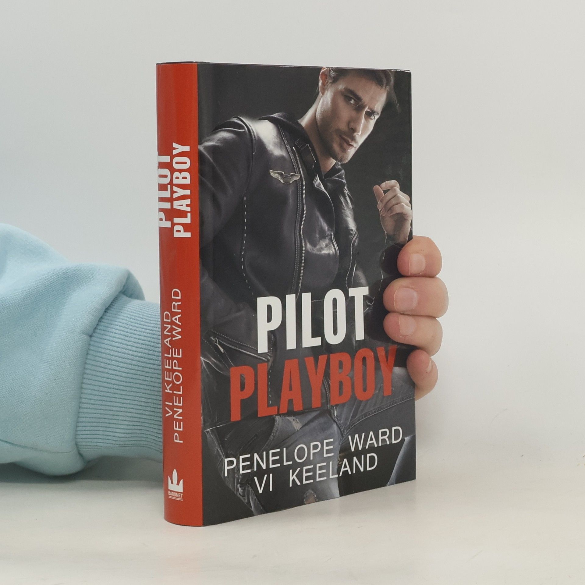 Vi Keeland Pilot playboy