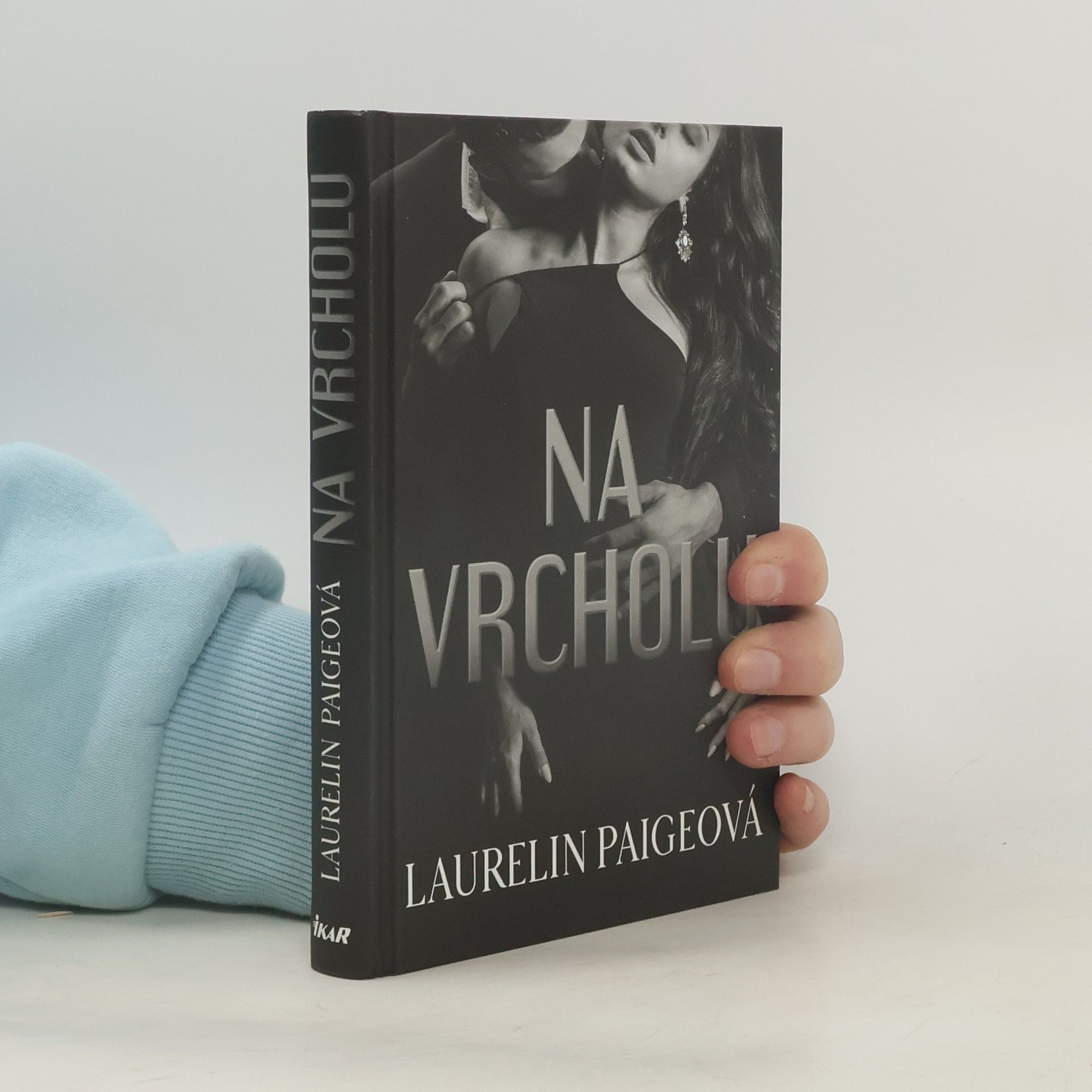 Laurelin Paige Na vrcholu