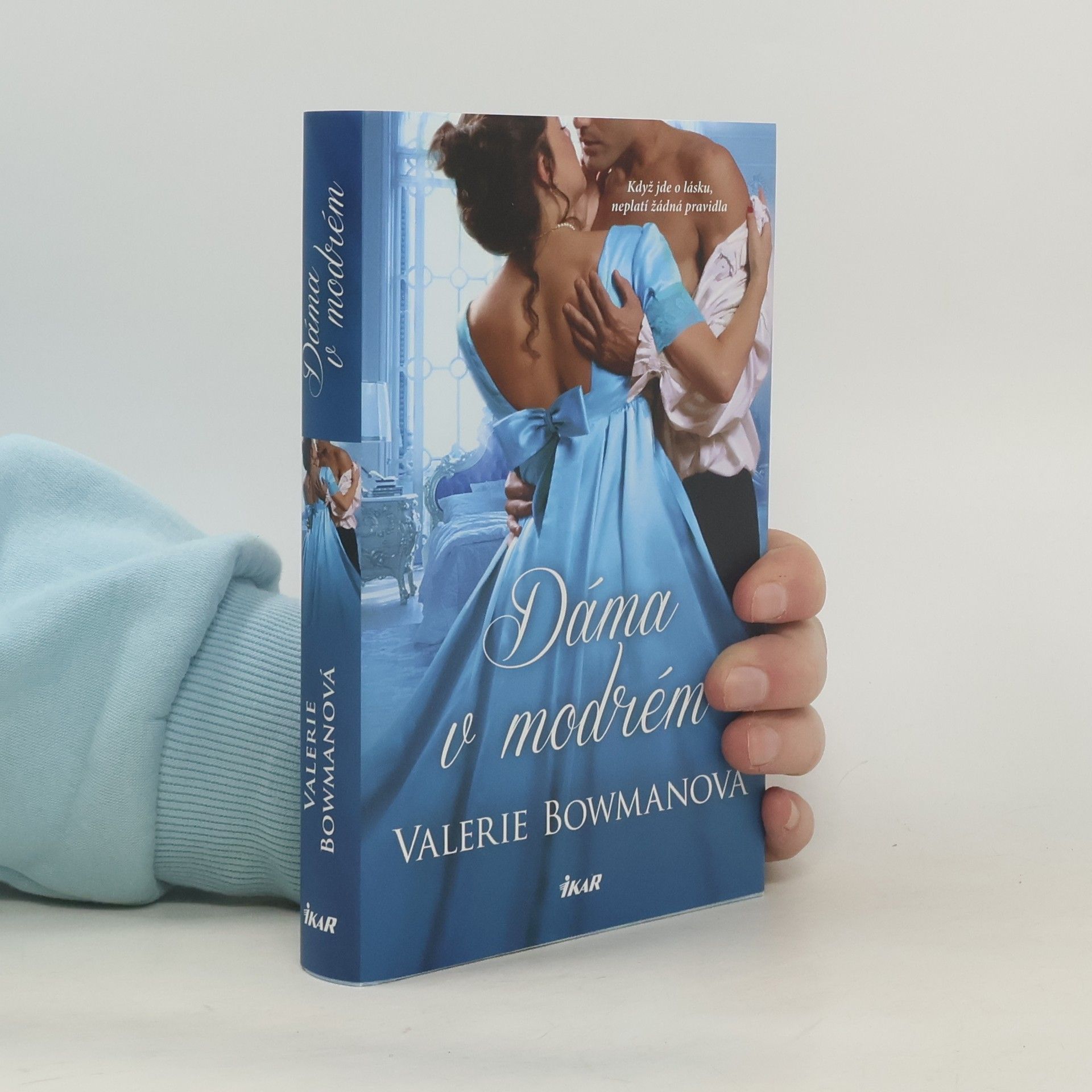 Valerie Bowman Dáma v modrém