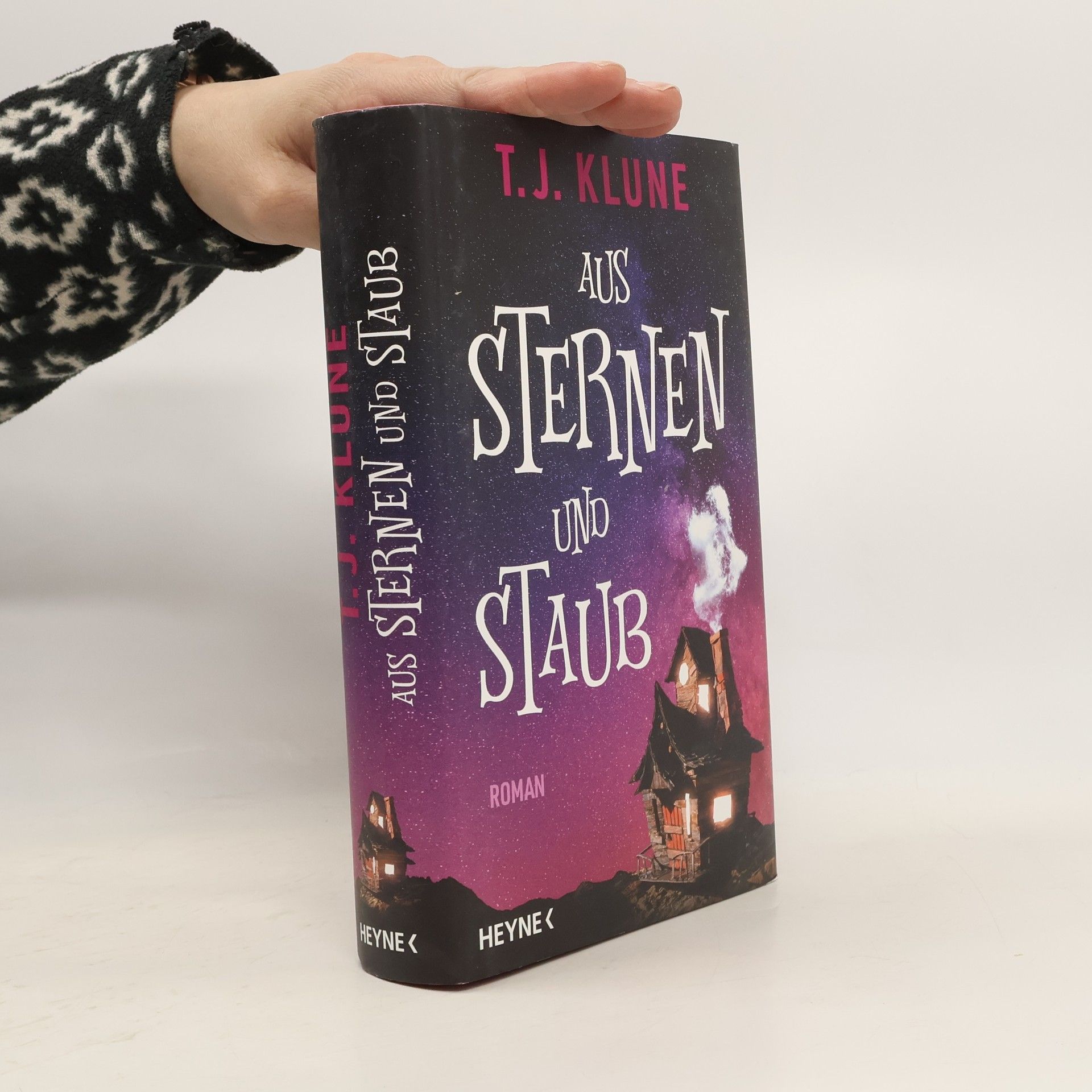 TJ Klune Aus Sternen und Staub