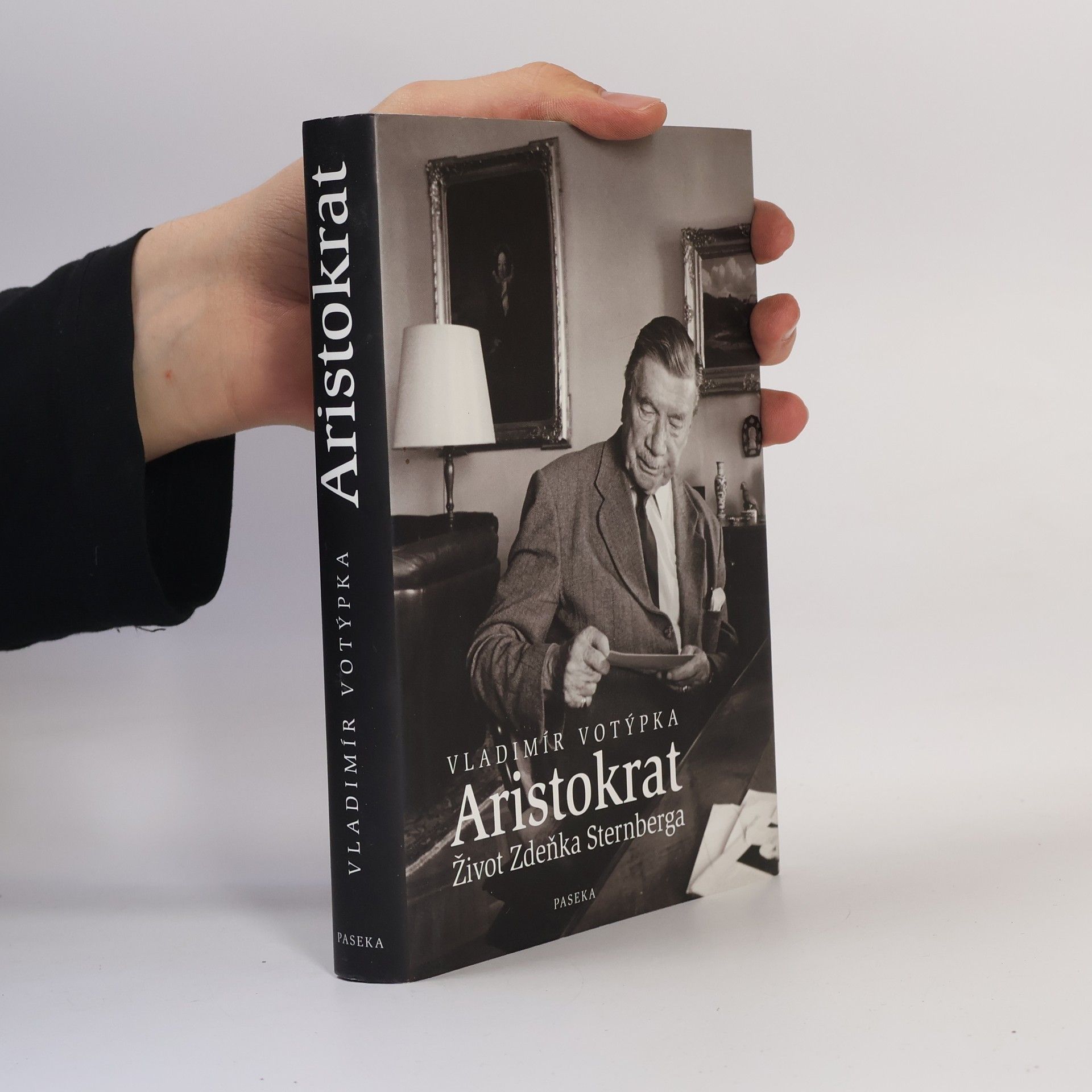 Vladimír Votýpka Aristokrat : život Zdeňka Sternberga