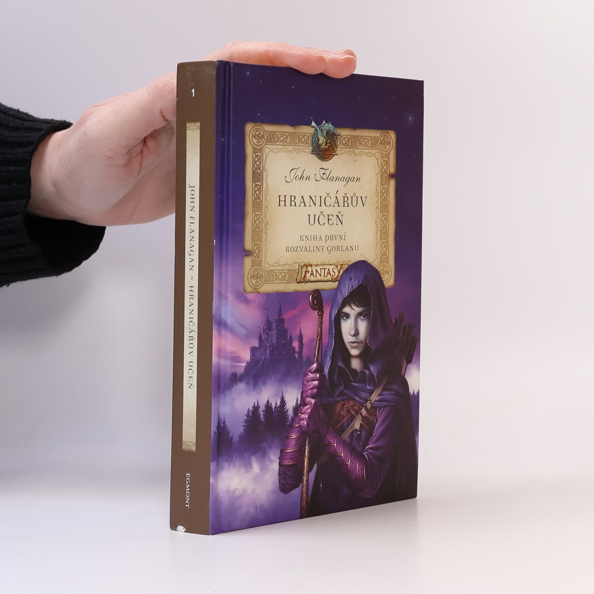 John Flanagan Hraničářův učeň. Rozvaliny Gorlanu