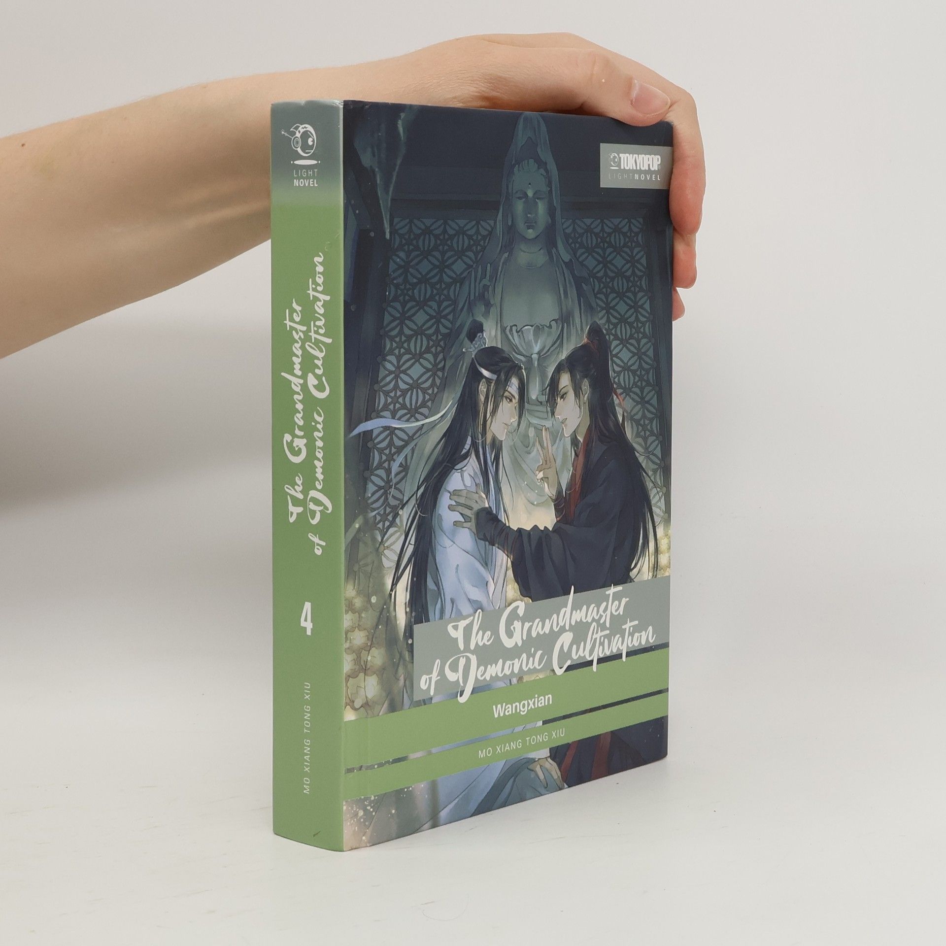 Xiu Mo Xiang Tong The Grandmaster of Demonic Cultivation Light Novel 04 HARDCOVER