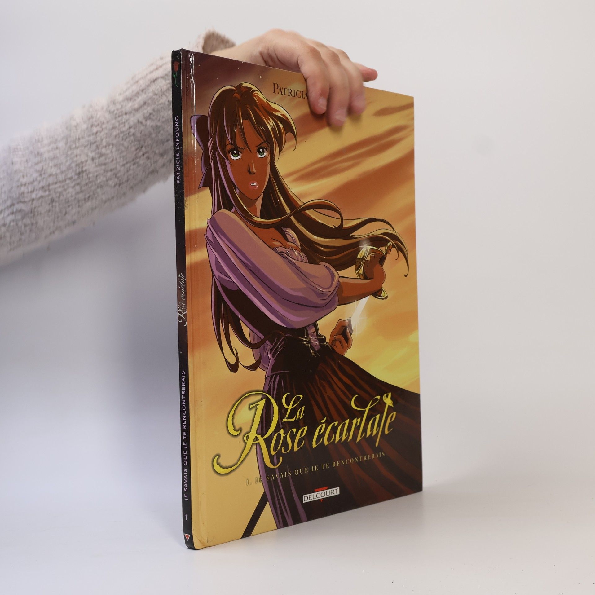 Patricia Lyfoung La Rose écarlate T01