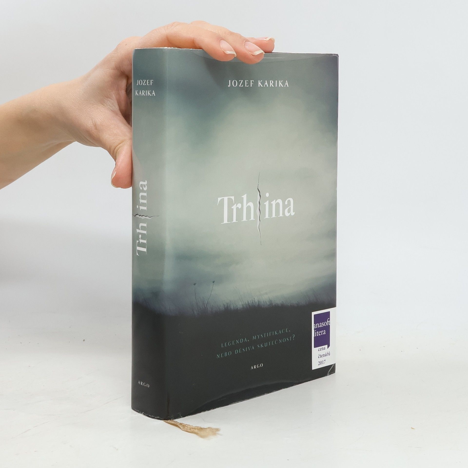 Jozef Karika Trhlina