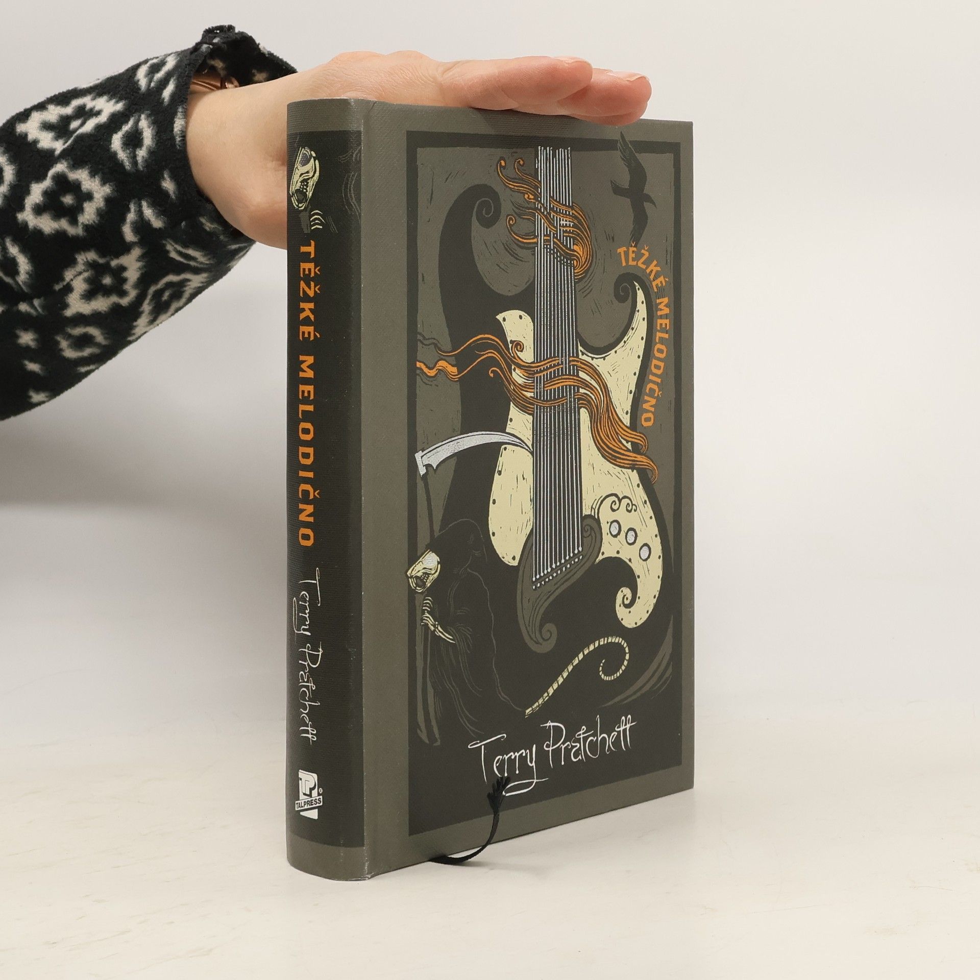 Terry Pratchett Těžké melodično