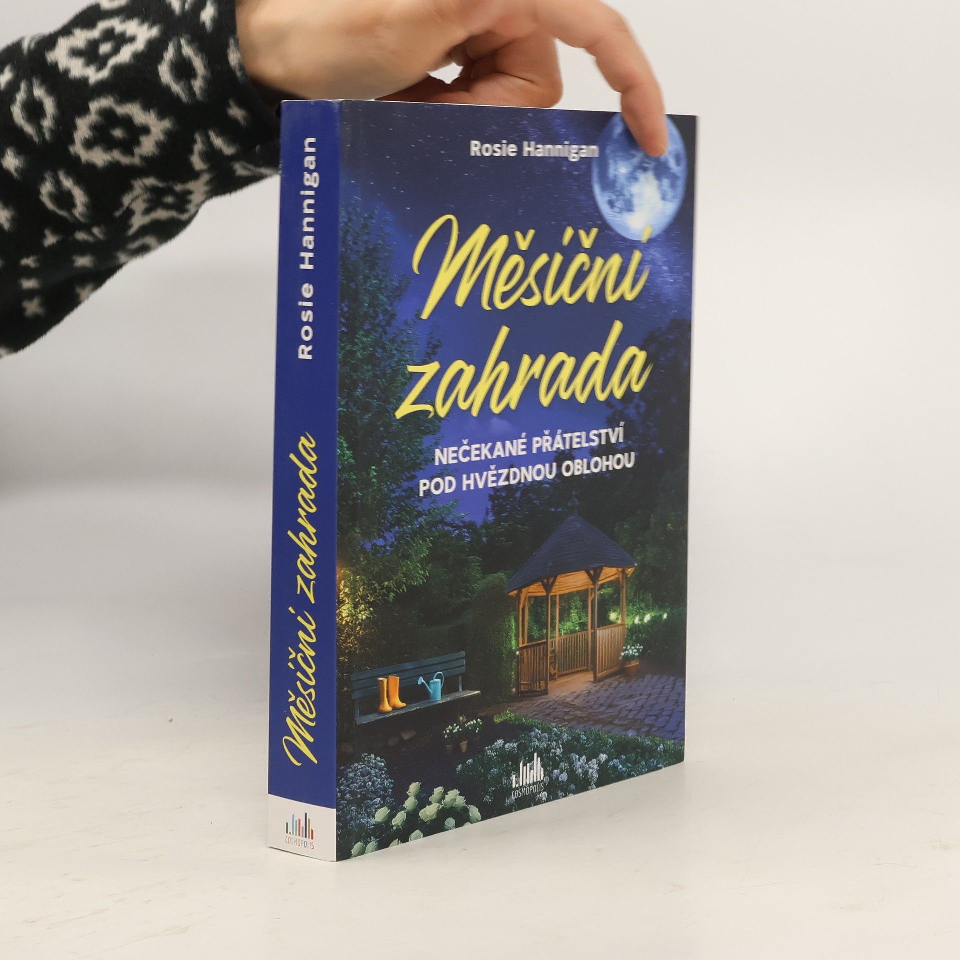 Rosie Hannigan Měsíční zahrada