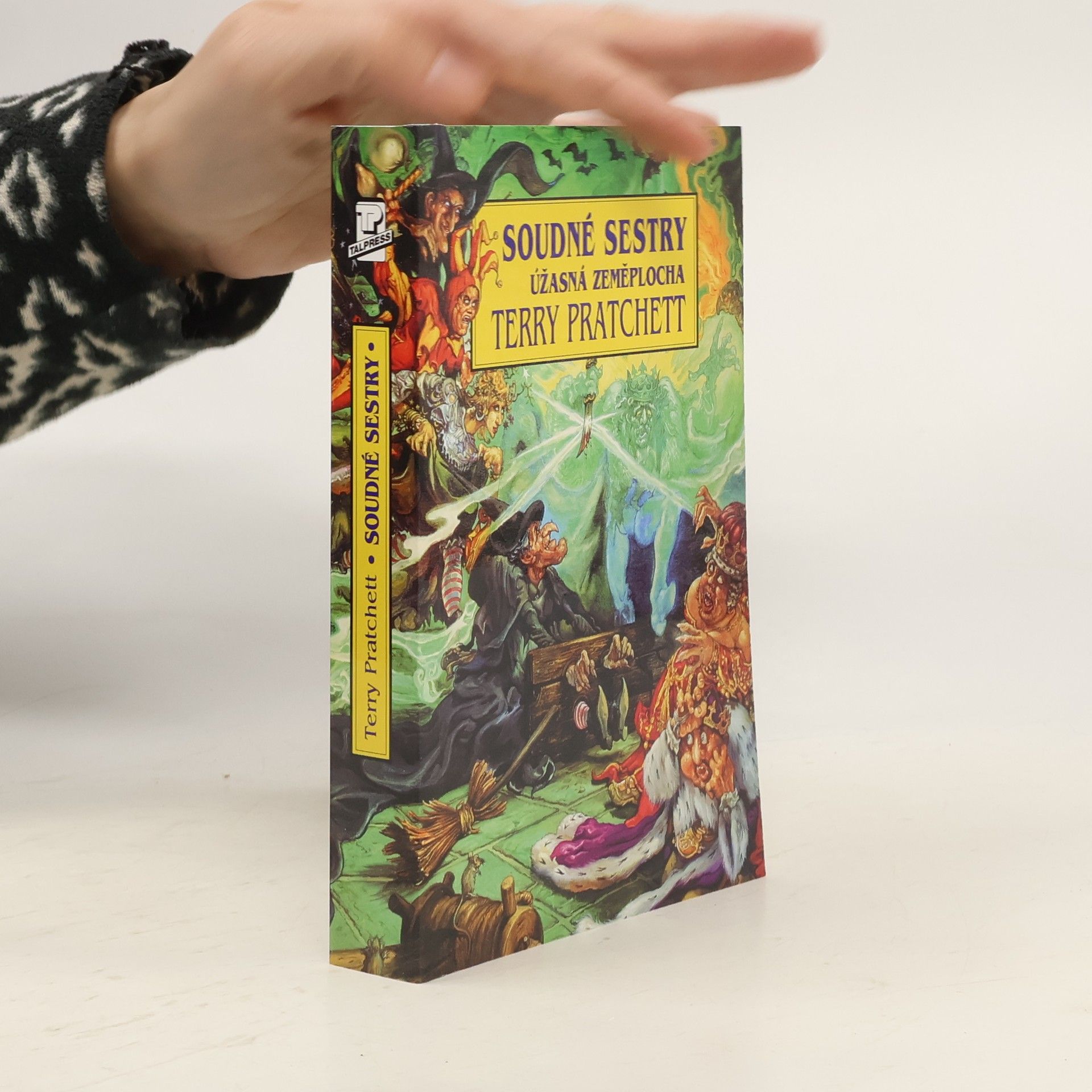 Terry Pratchett Soudné sestry