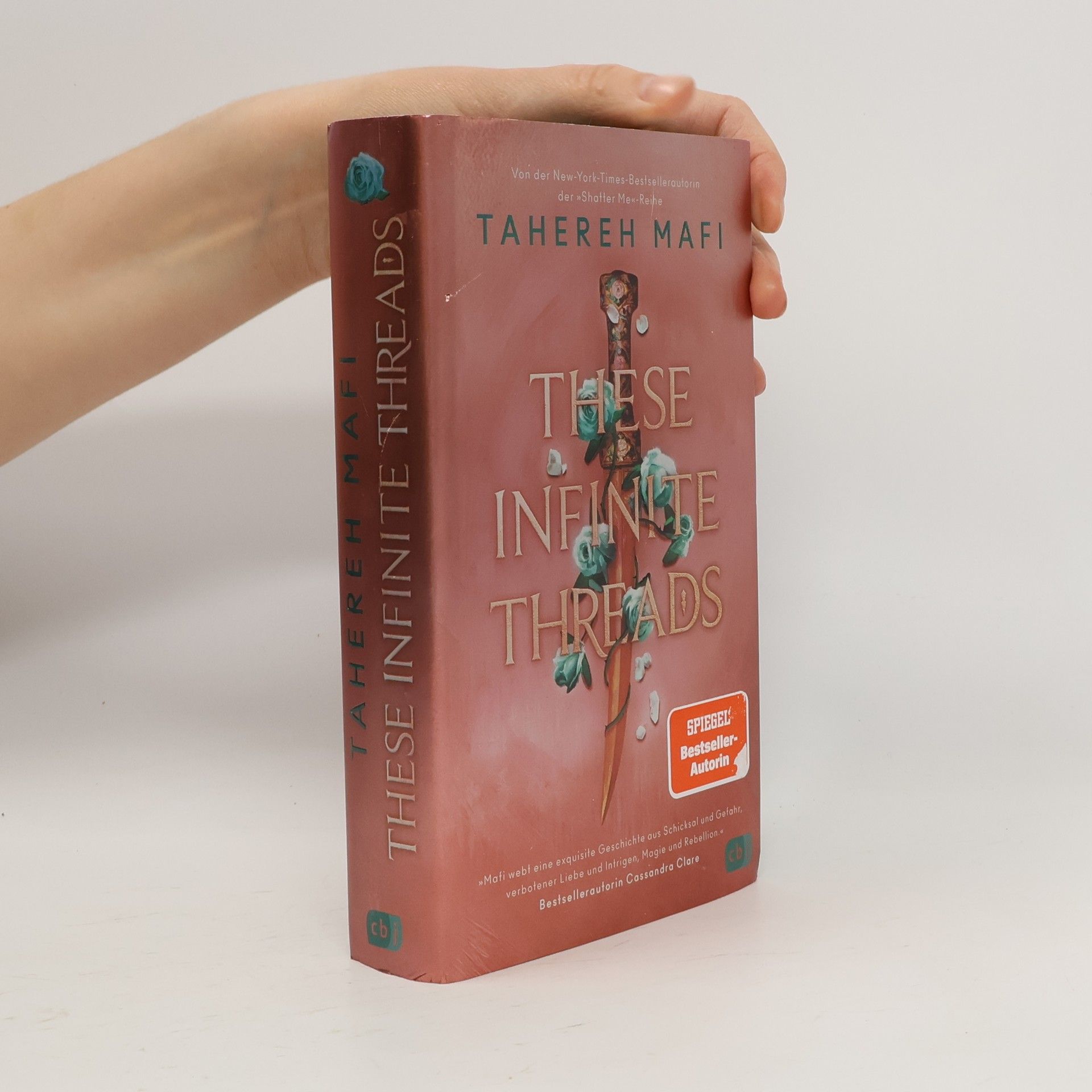 Tahereh Mafi These infinite threads