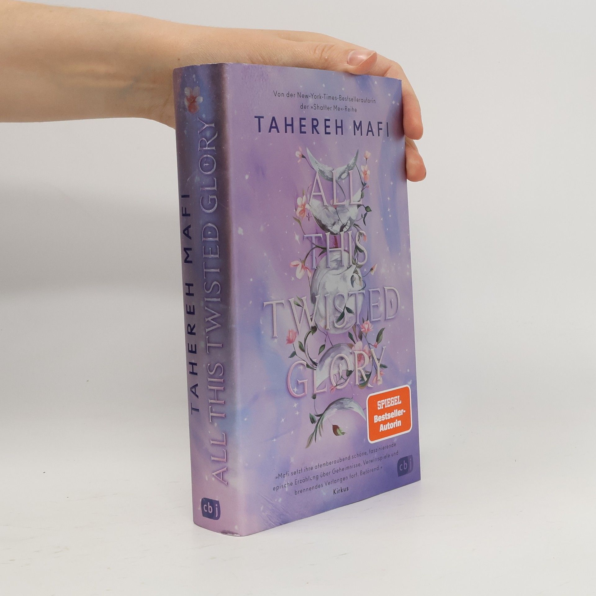 Tahereh Mafi All this twisted glory