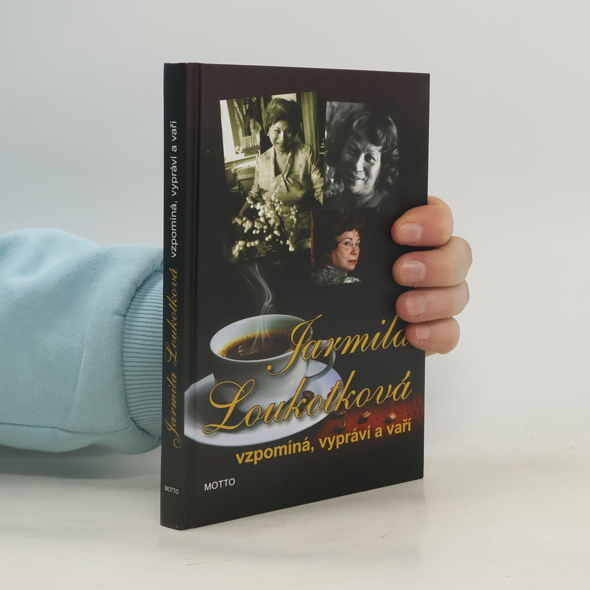Jarmila Loukotková Jarmila Loukotková vzpomíná, vypráví a vaří