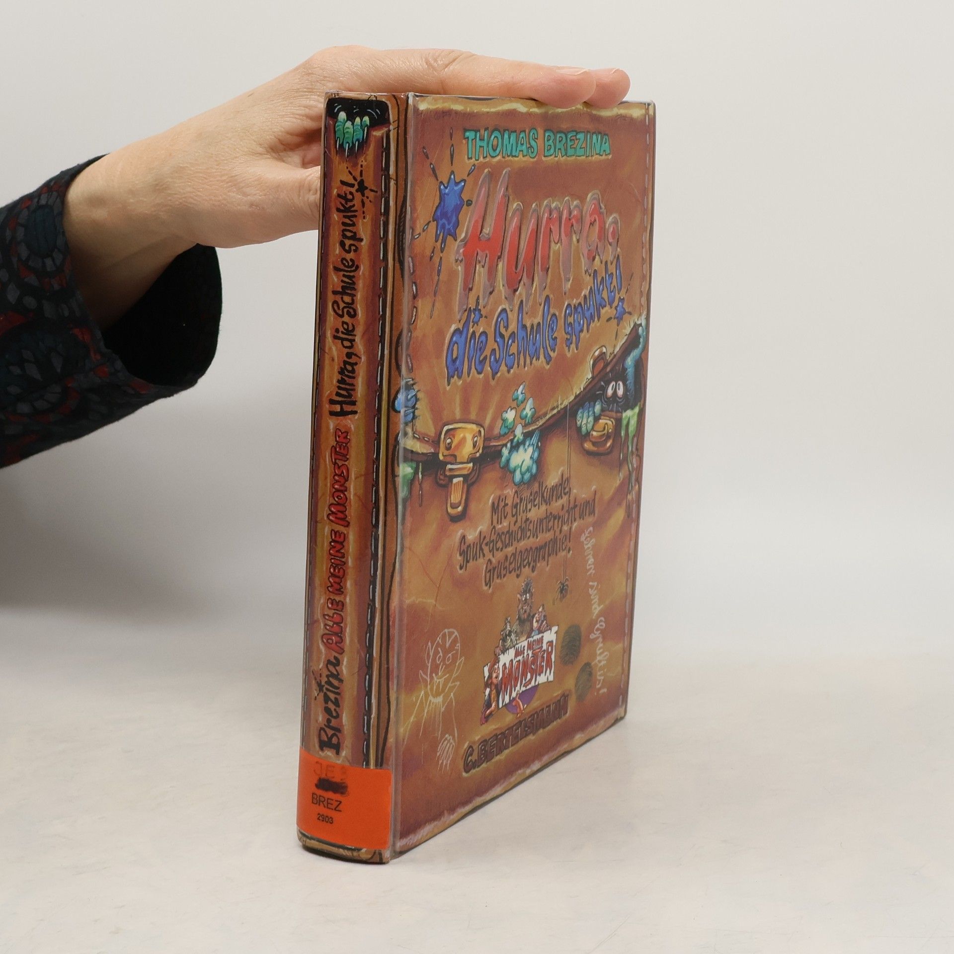 Thomas Brezina Hurra, die Schule spukt!