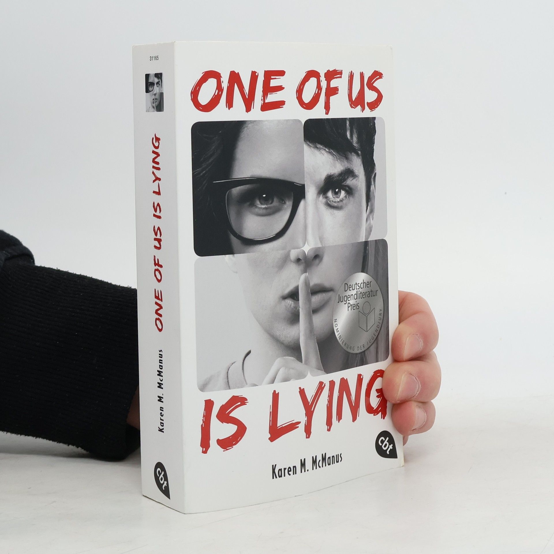 Karen M. McManus One of us is lying