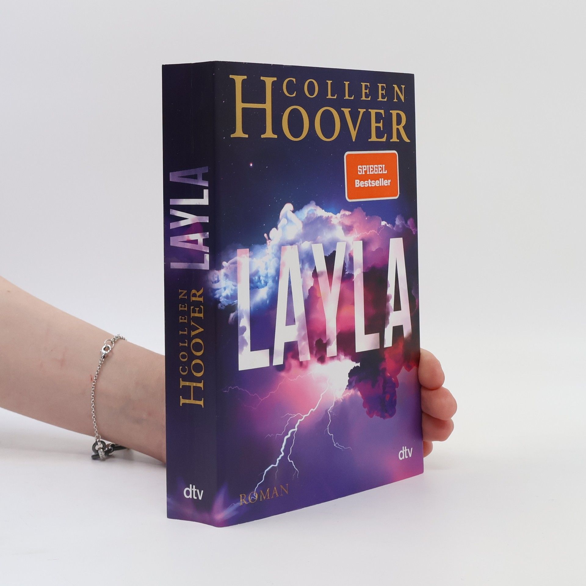 Colleen Hoover Layla