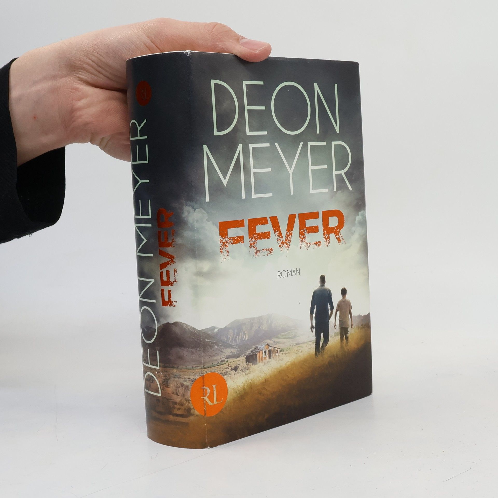 Deon Meyer Fever