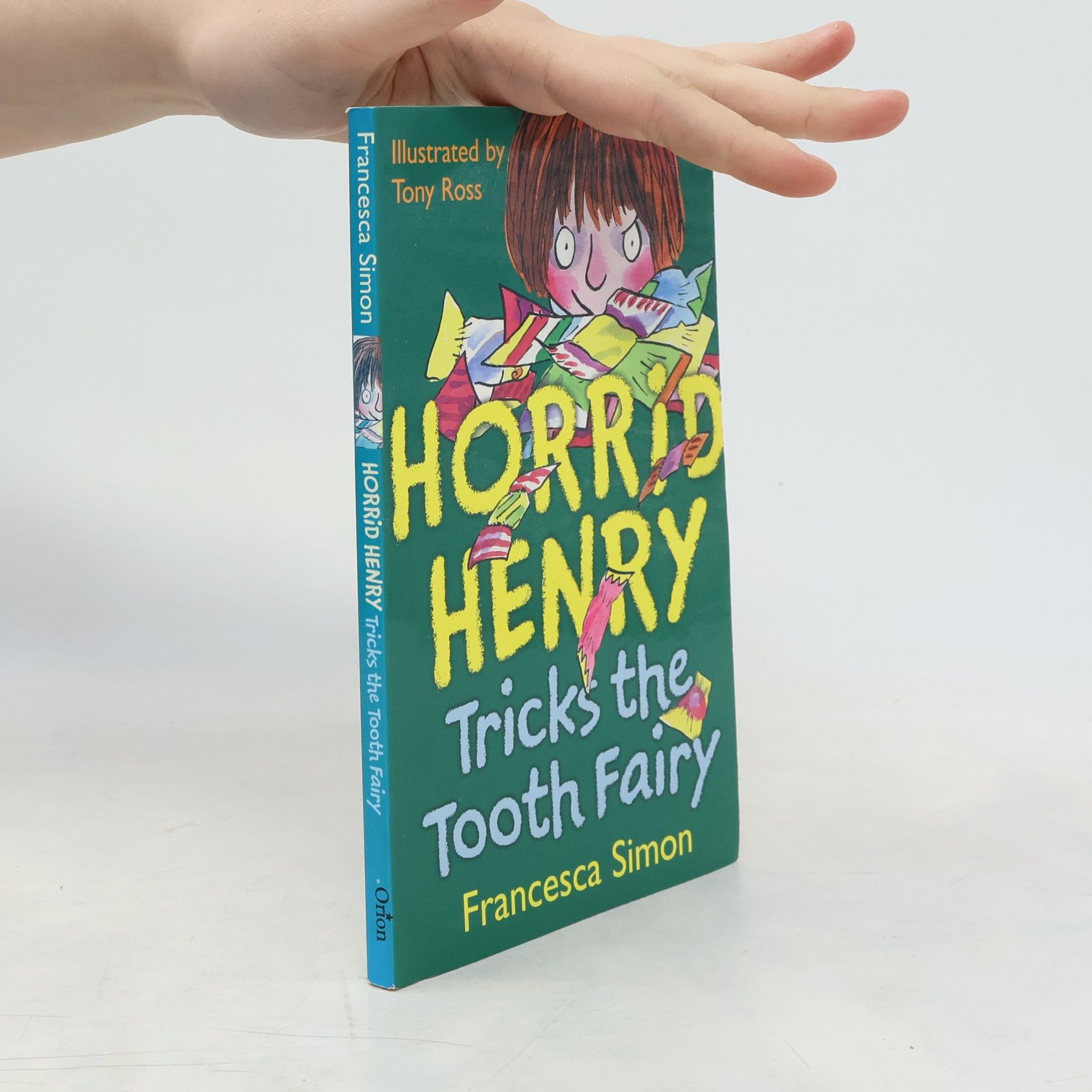 Tony Ross Horrid Henry tricks the tooth fairy