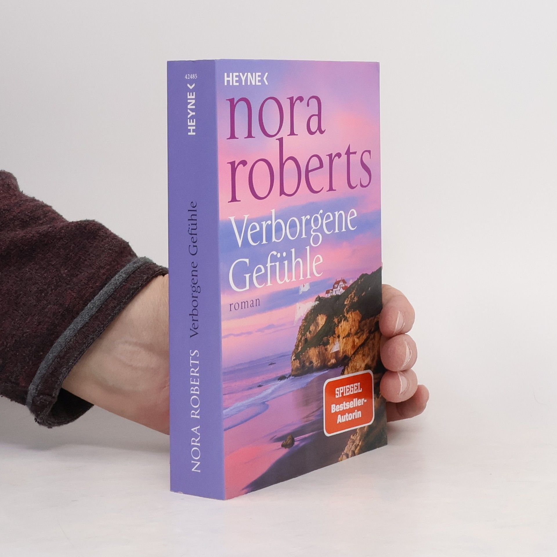 Nora Roberts Verborgene Gefühle